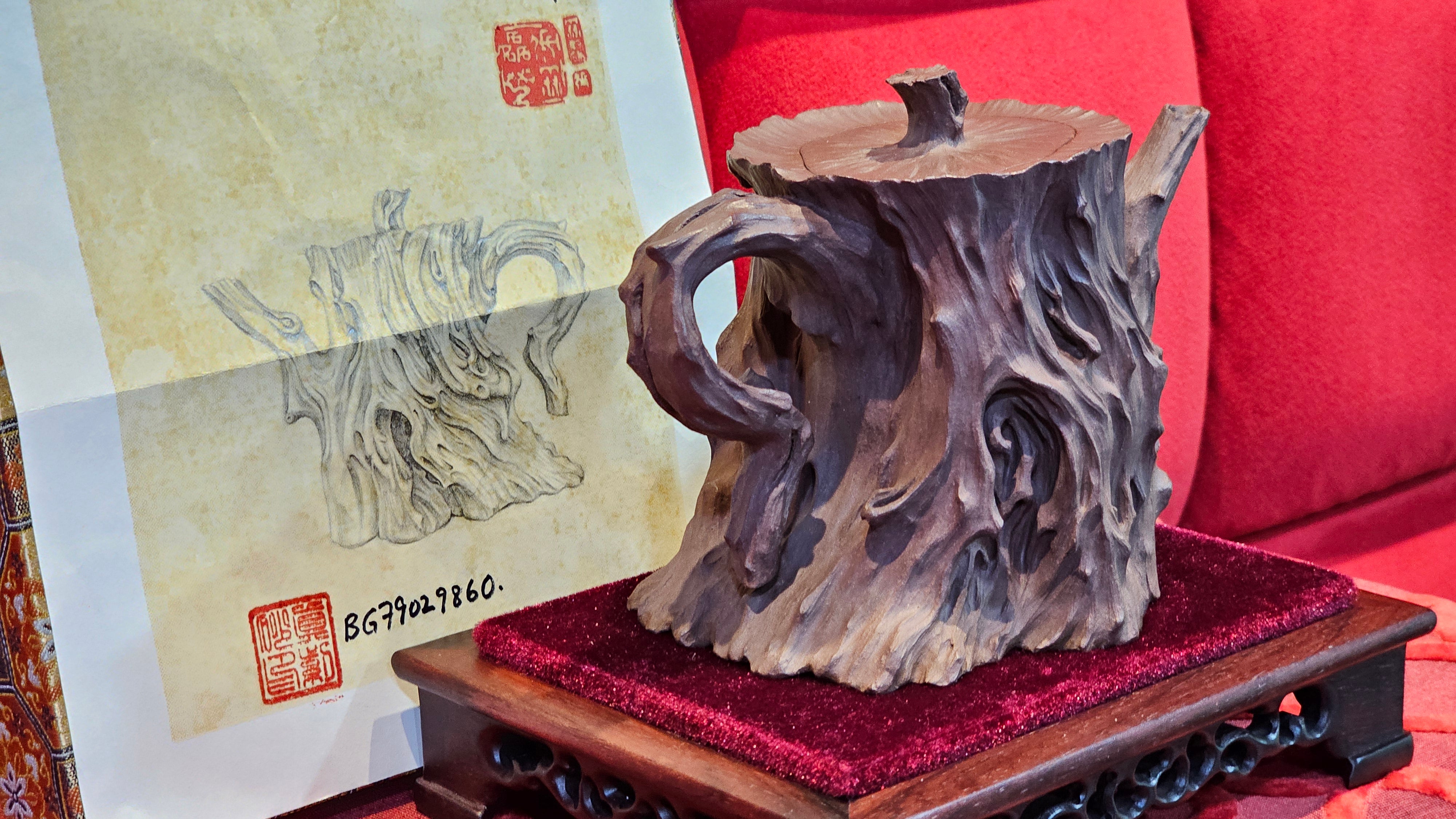 Commissioned work for Patron Mr Engel accomplished: Assoc Master 张雪磊 Zhang Xue Lei crafting the World Debut Ornate ZiSha Work Taking After The "Methuselah" Bristlecone Pine of North America. ~ Part 2 ~ 173 photos.