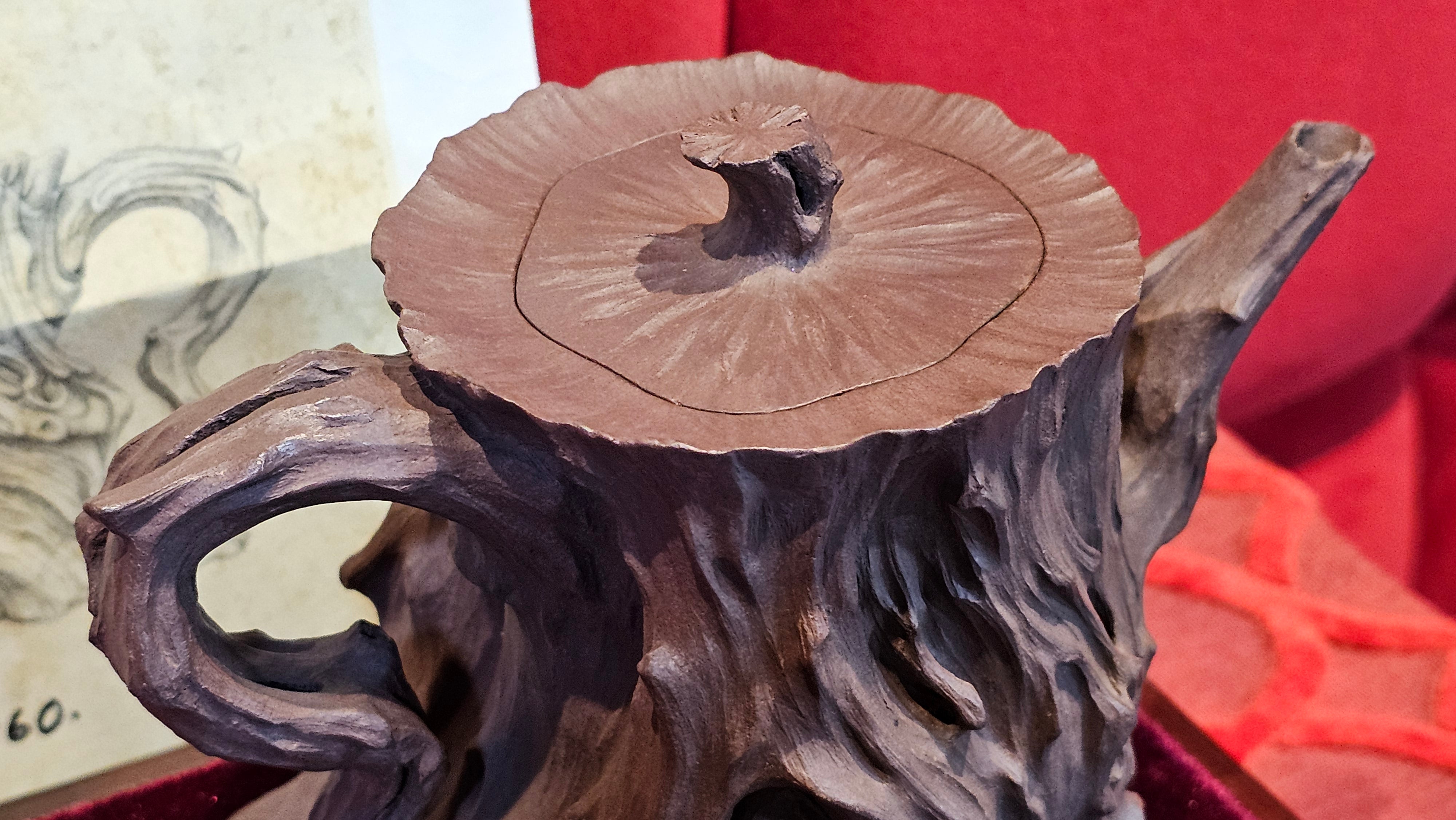 Commissioned work for Patron Mr Engel accomplished: Assoc Master 张雪磊 Zhang Xue Lei crafting the World Debut Ornate ZiSha Work Taking After The "Methuselah" Bristlecone Pine of North America. ~ Part 2 ~ 173 photos.