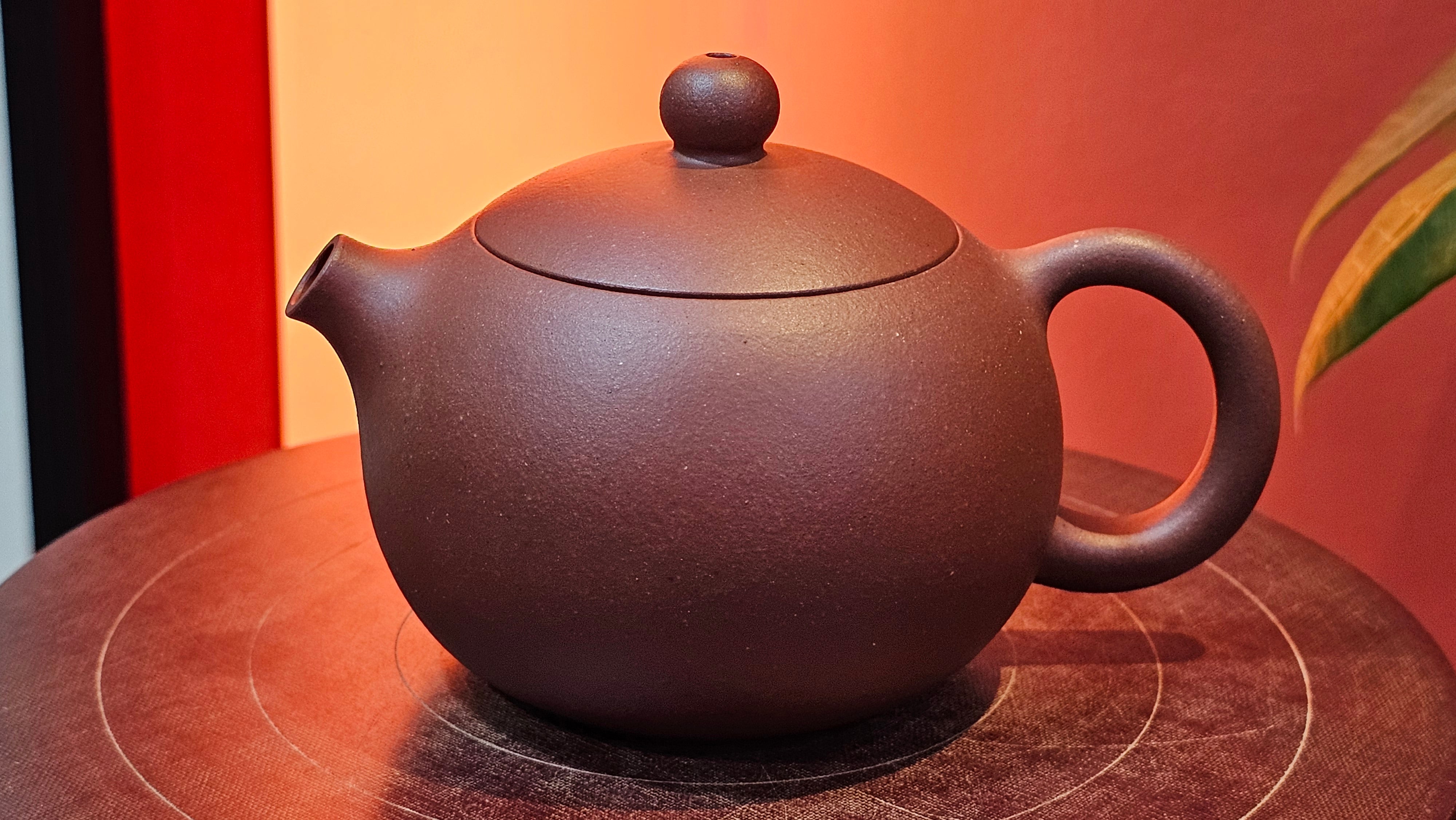 Xi Shi 西施, 165.3ml, Di Cao Qing Zi Ni 底槽青紫泥, by Craftsman Gu Xiao Ming 顾小明 ~ !Congratulations to Mr T.F., 0914hrs 12th July 2025, Statesville, NC!