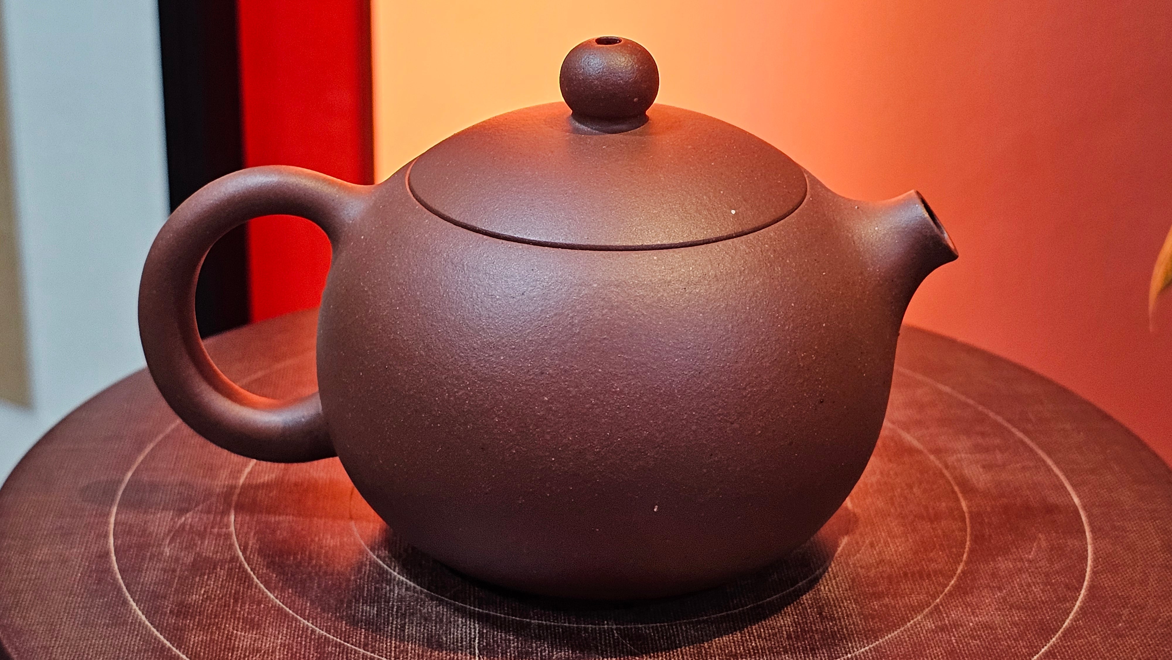 Xi Shi 西施, 165.3ml, Di Cao Qing Zi Ni 底槽青紫泥, by Craftsman Gu Xiao Ming 顾小明 ~ !Congratulations to Mr T.F., 0914hrs 12th July 2025, Statesville, NC!