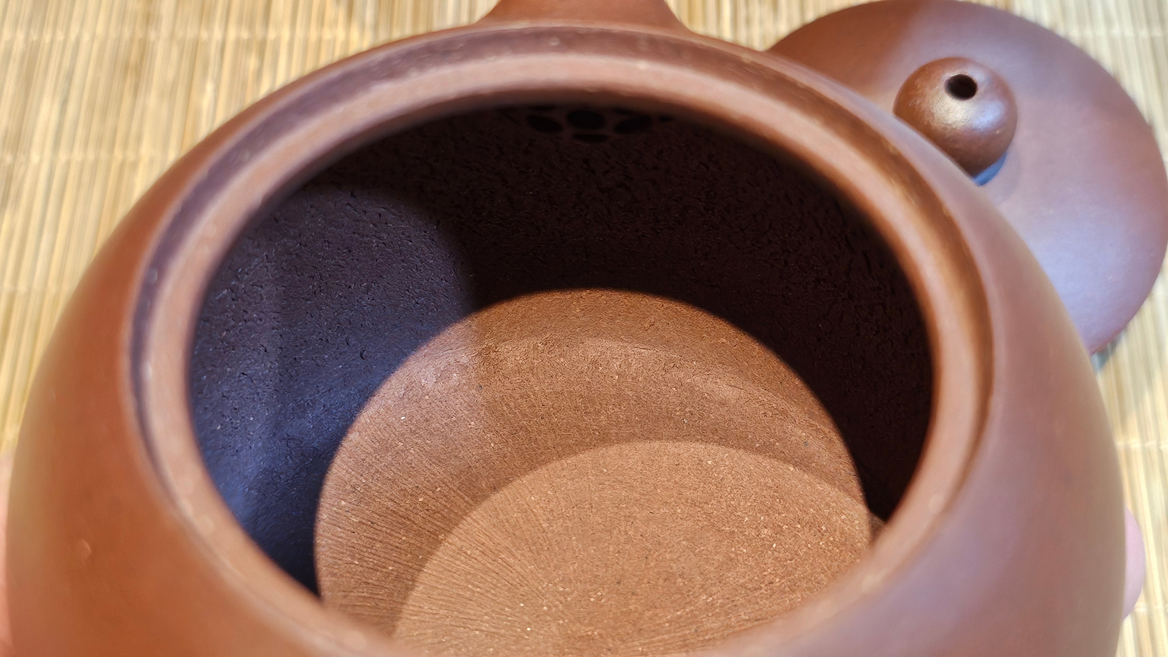 Xi Shi 西施, 165.3ml, Di Cao Qing Zi Ni 底槽青紫泥, by Craftsman Gu Xiao Ming 顾小明 ~ !Congratulations to Mr T.F., 0914hrs 12th July 2025, Statesville, NC!