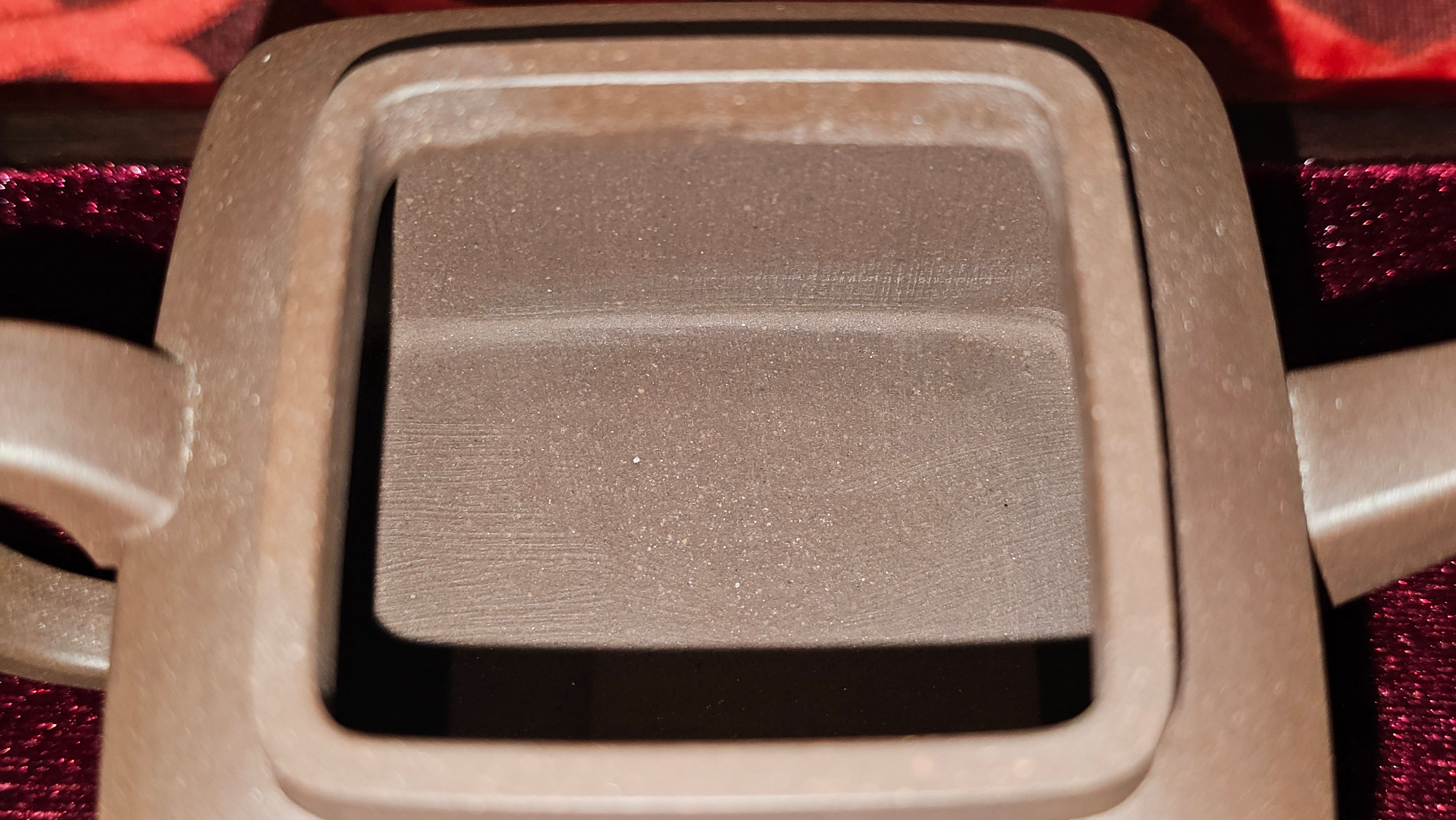 《静远四方》"Jing Yuan Si Fang ~ Stillness, expansive in Four Directions", 161.8ml, "卓而不群" and Lotus Flower Engraving, Di Cao Qing Zi Ni 底槽青紫泥, by L2A Senior Consummate Artist Yuan Hui 袁辉 ~ Congratulations!to Ms A.C., 0918hrs 12th July 2025, Santa Clara, CA!