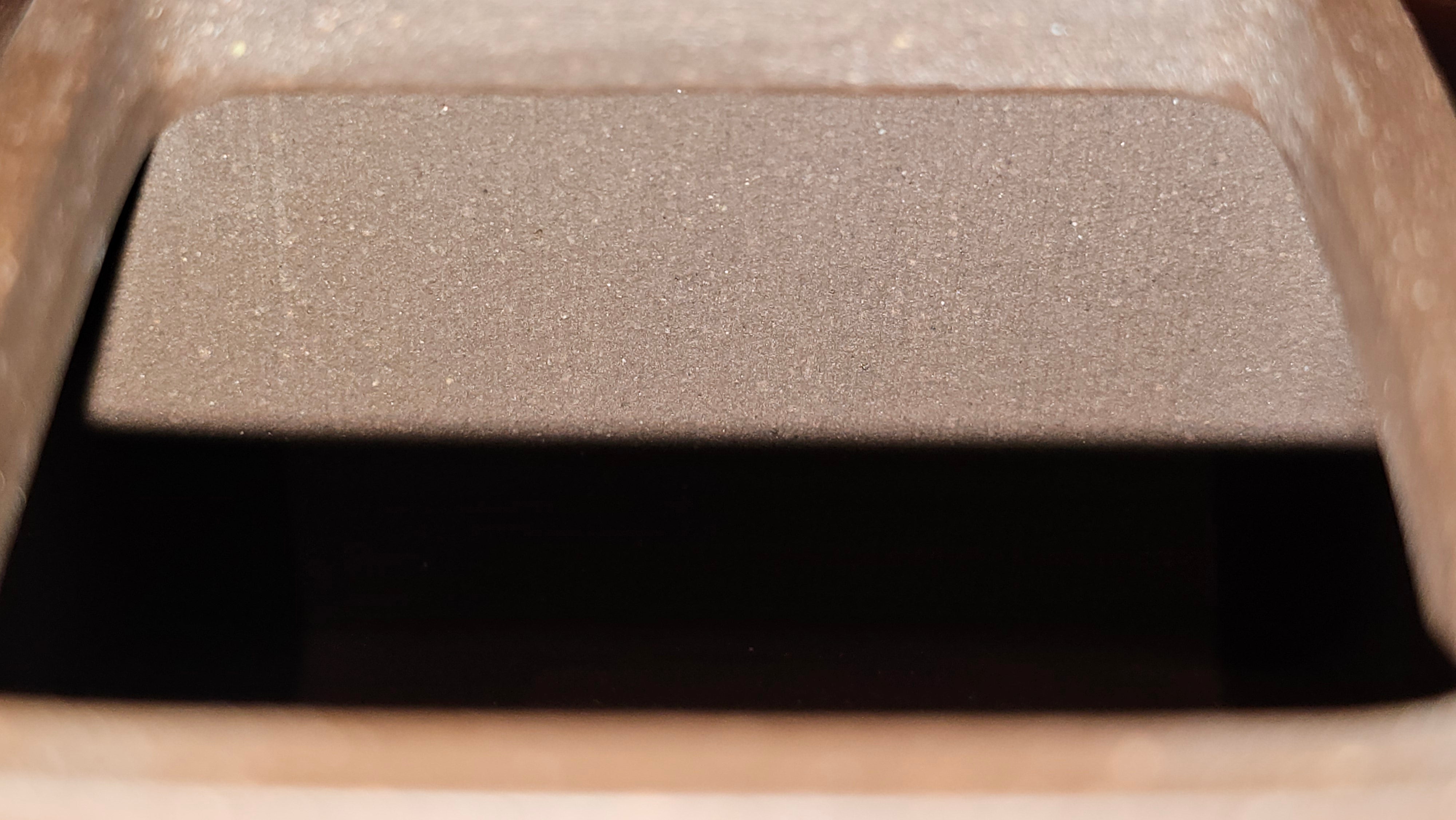 《静远四方》"Jing Yuan Si Fang ~ Stillness, expansive in Four Directions", 161.8ml, "卓而不群" and Lotus Flower Engraving, Di Cao Qing Zi Ni 底槽青紫泥, by L2A Senior Consummate Artist Yuan Hui 袁辉 ~ Congratulations!to Ms A.C., 0918hrs 12th July 2025, Santa Clara, CA!