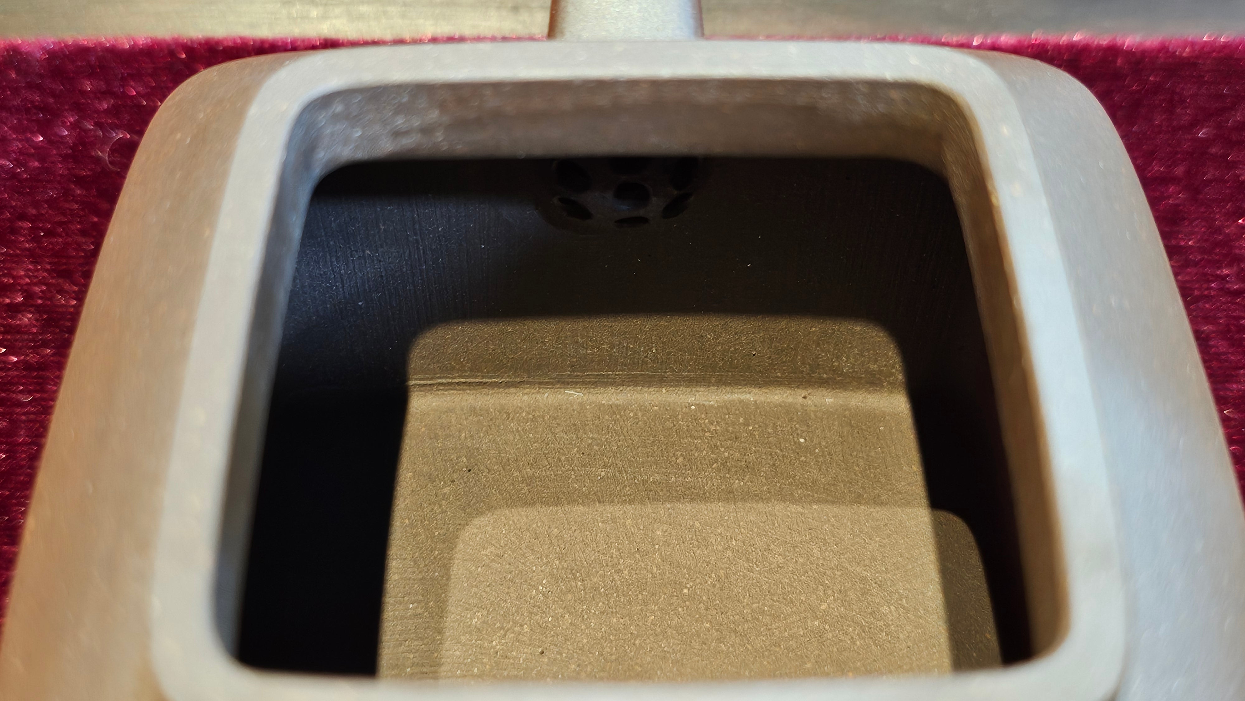 《静远四方》"Jing Yuan Si Fang ~ Stillness, expansive in Four Directions", 161.8ml, "卓而不群" and Lotus Flower Engraving, Di Cao Qing Zi Ni 底槽青紫泥, by L2A Senior Consummate Artist Yuan Hui 袁辉 ~ Congratulations!to Ms A.C., 0918hrs 12th July 2025, Santa Clara, CA!