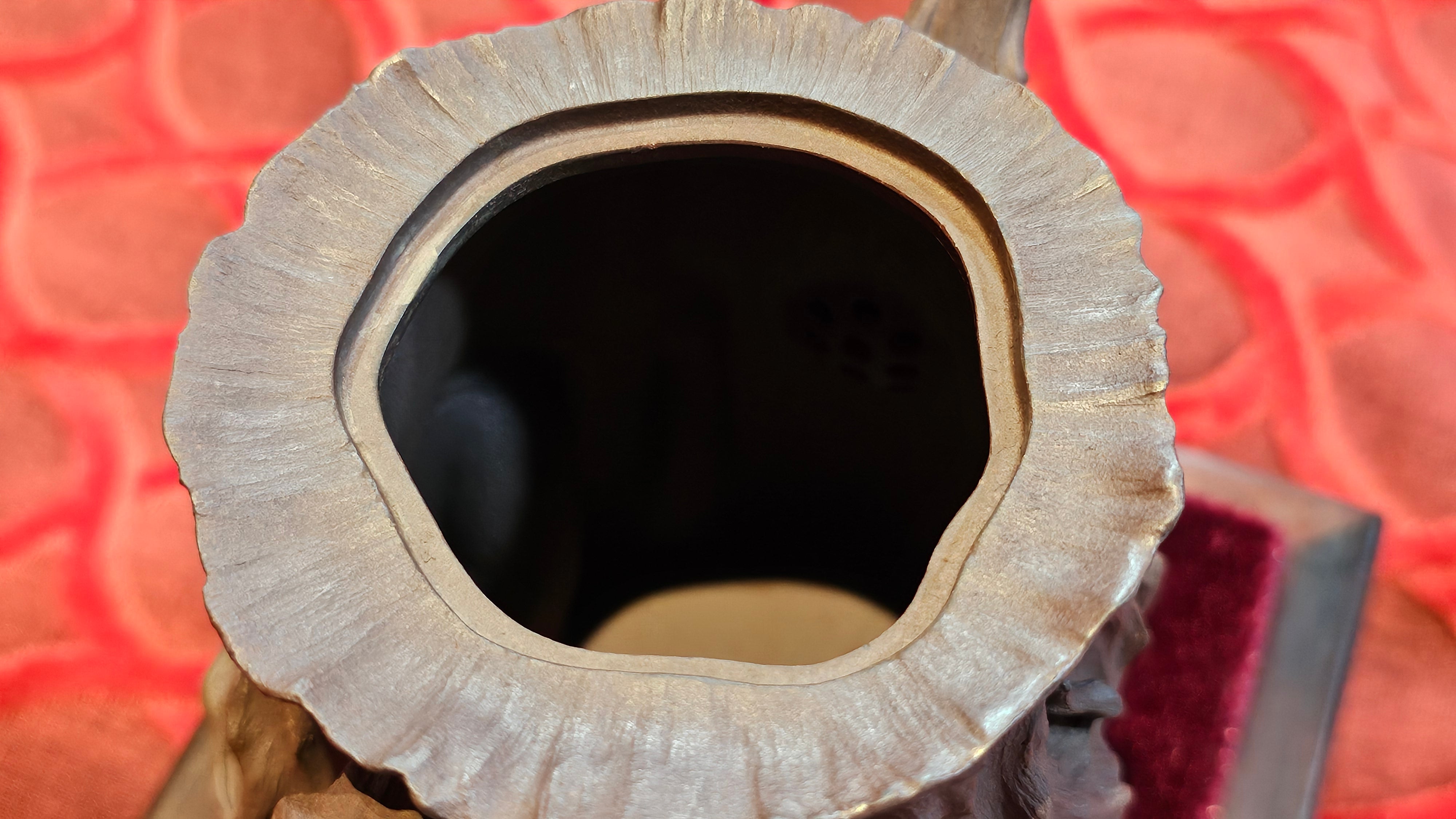 Commissioned work for Patron Mr Engel accomplished: Assoc Master 张雪磊 Zhang Xue Lei crafting the World Debut Ornate ZiSha Work Taking After The "Methuselah" Bristlecone Pine of North America. ~ Part 2 ~ 173 photos.