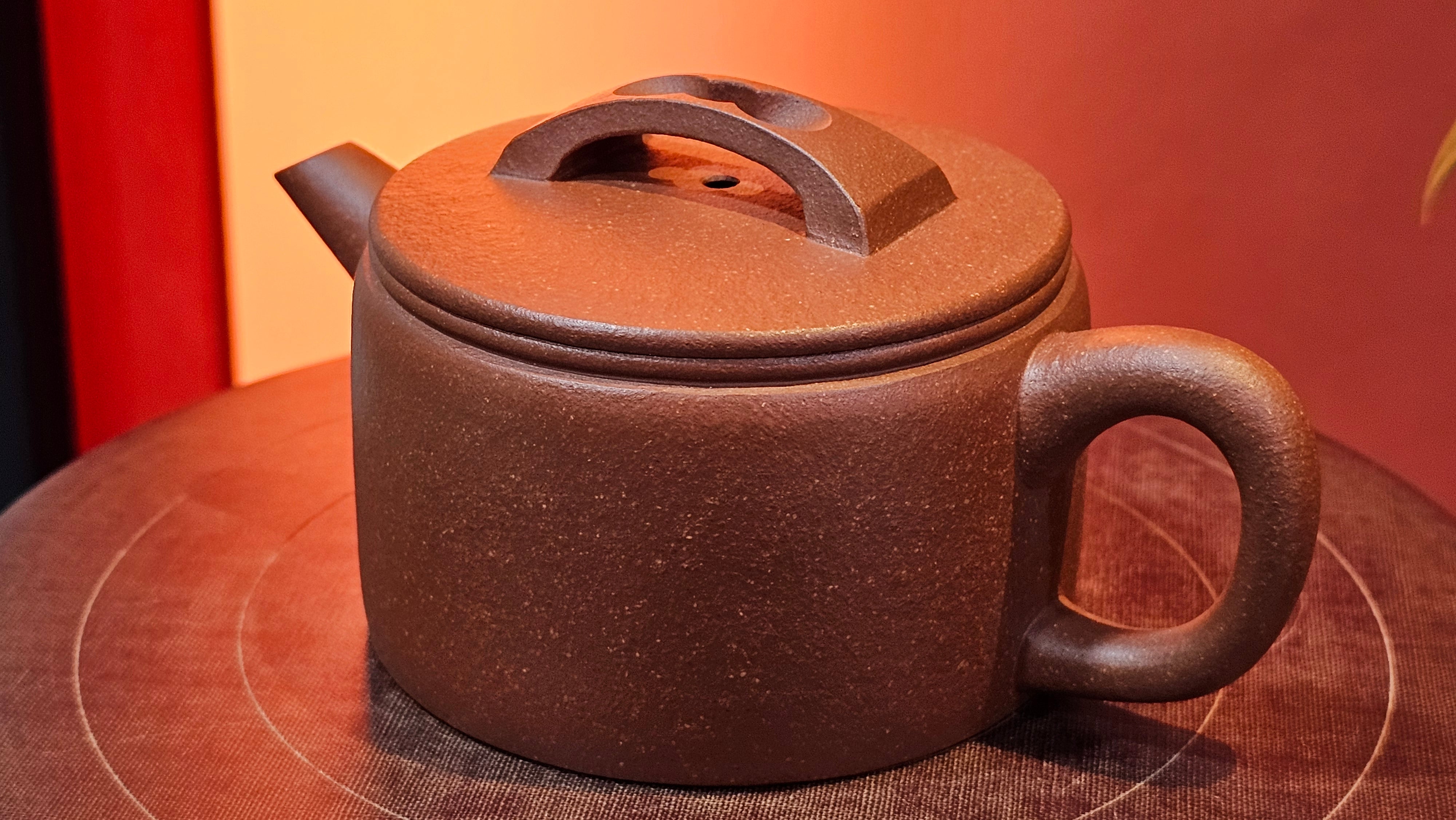 Han Wa 汉瓦 (Classic Standard Han Wa!), 169.6ml, Hong Jiang Po Ni, by Craftsman Chen Gui Zhi (Red JiangPoNi rarer than Yellow JiangPoNi, XiaoMeiYao & ZhaoZhuang ZhuNi) ~ Congratulations to Mr J.G.! 0106hrs 28th July 2025, Sydney!Australia🇦🇺.