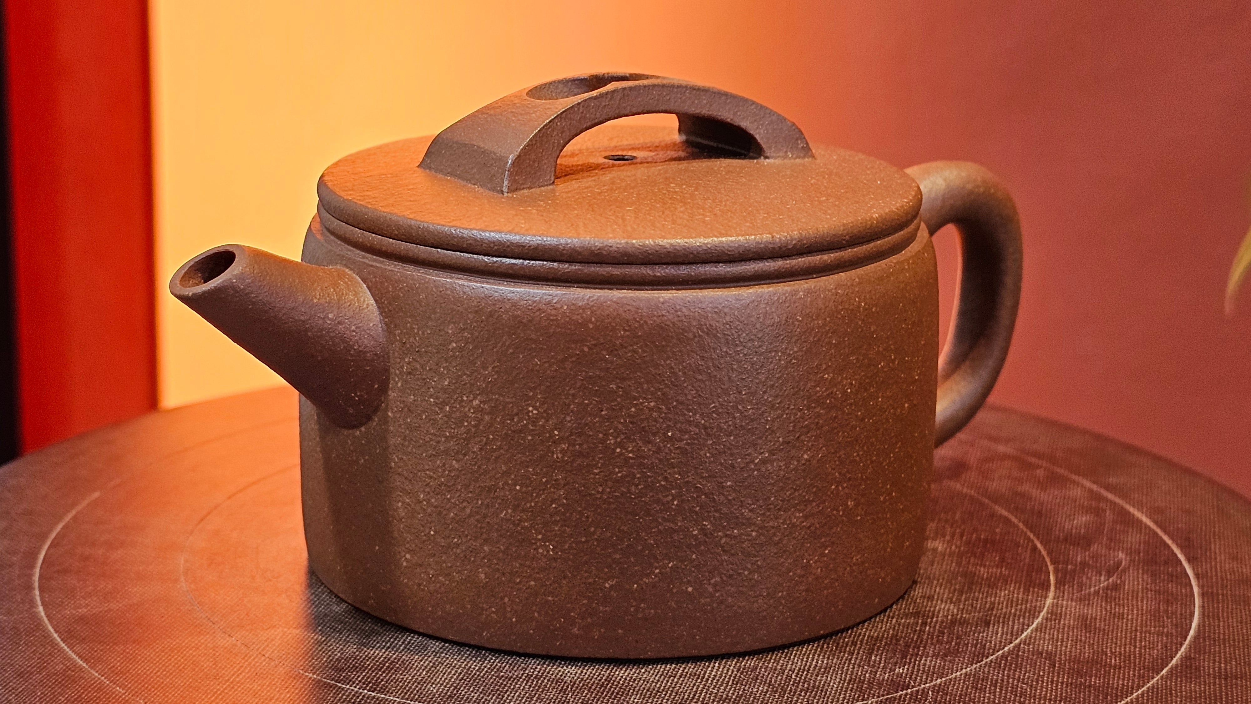 Han Wa 汉瓦 (Classic Standard Han Wa!), 169.6ml, Hong Jiang Po Ni, by Craftsman Chen Gui Zhi (Red JiangPoNi rarer than Yellow JiangPoNi, XiaoMeiYao & ZhaoZhuang ZhuNi) ~ Congratulations to Mr J.G.! 0106hrs 28th July 2025, Sydney!Australia🇦🇺.