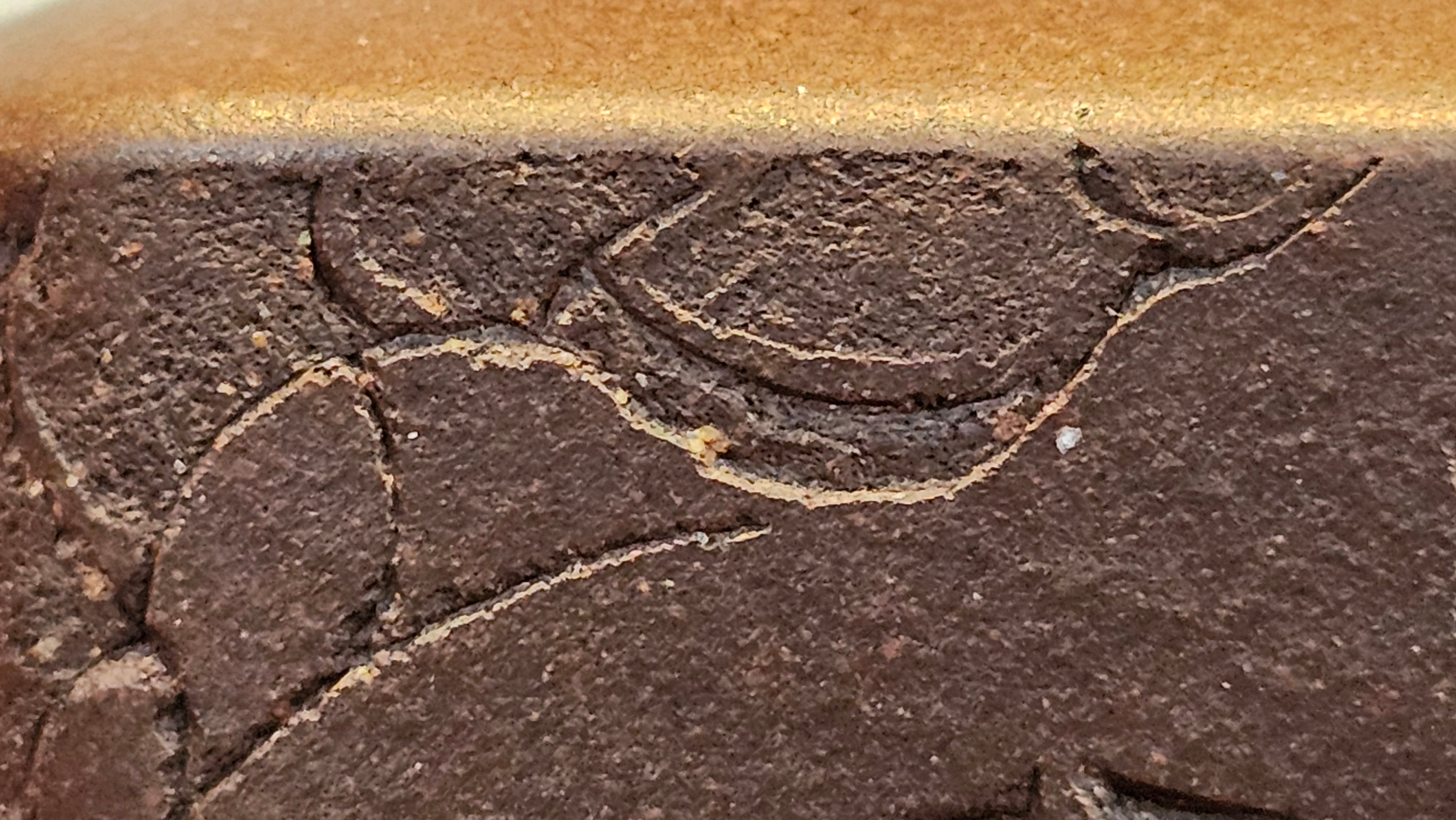 《静远四方》"Jing Yuan Si Fang ~ Stillness, expansive in Four Directions", 161.8ml, "卓而不群" and Lotus Flower Engraving, Di Cao Qing Zi Ni 底槽青紫泥, by L2A Senior Consummate Artist Yuan Hui 袁辉 ~ Congratulations!to Ms A.C., 0918hrs 12th July 2025, Santa Clara, CA!