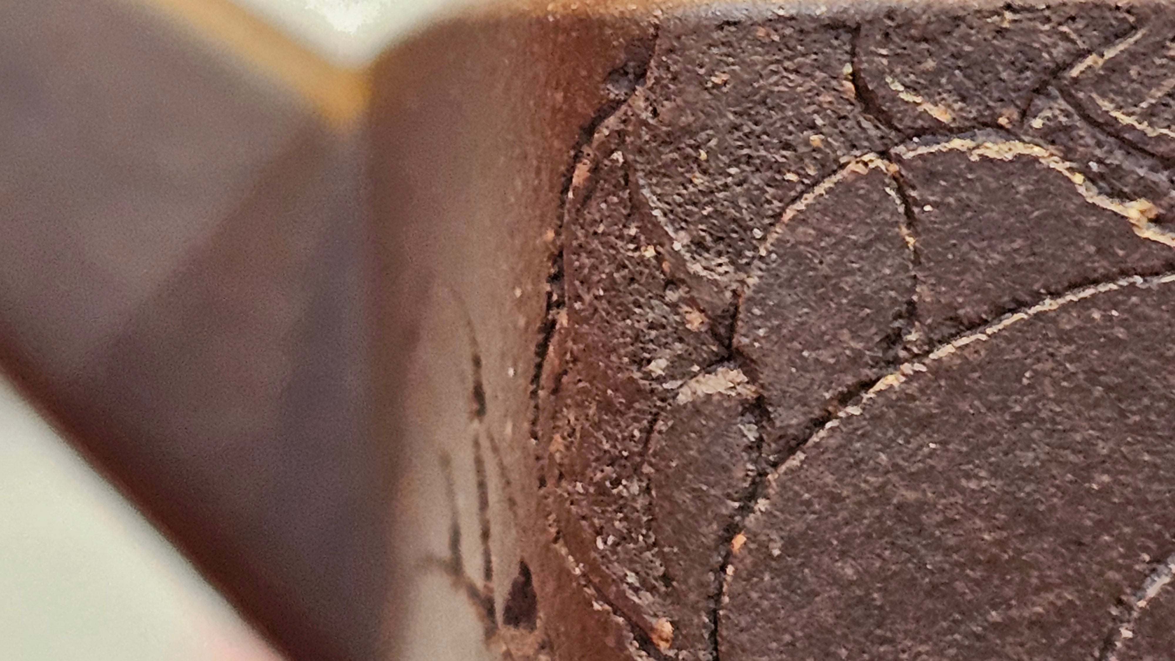 《静远四方》"Jing Yuan Si Fang ~ Stillness, expansive in Four Directions", 161.8ml, "卓而不群" and Lotus Flower Engraving, Di Cao Qing Zi Ni 底槽青紫泥, by L2A Senior Consummate Artist Yuan Hui 袁辉 ~ Congratulations!to Ms A.C., 0918hrs 12th July 2025, Santa Clara, CA!