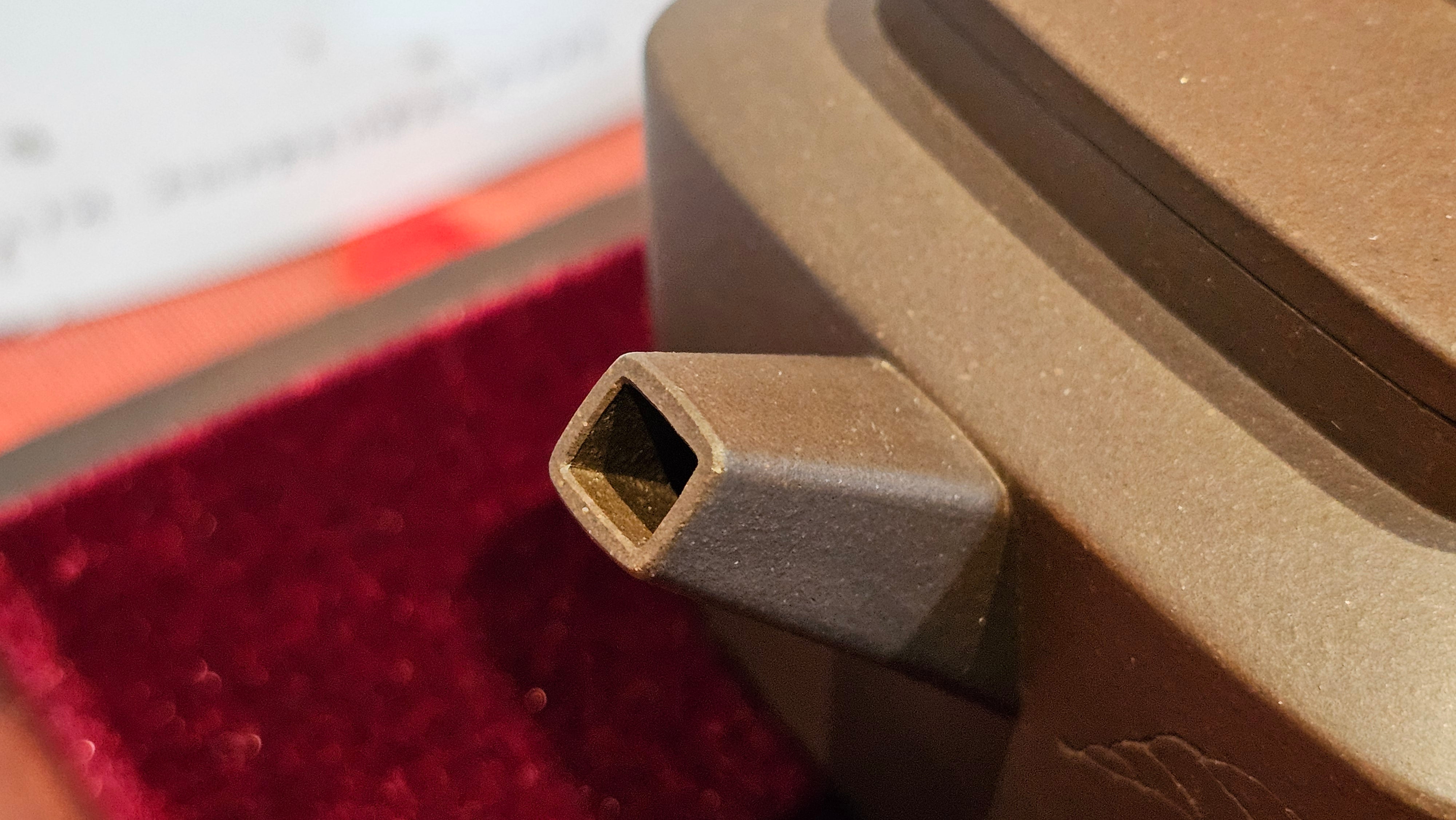 《静远四方》"Jing Yuan Si Fang ~ Stillness, expansive in Four Directions", 161.8ml, "卓而不群" and Lotus Flower Engraving, Di Cao Qing Zi Ni 底槽青紫泥, by L2A Senior Consummate Artist Yuan Hui 袁辉 ~ Congratulations!to Ms A.C., 0918hrs 12th July 2025, Santa Clara, CA!