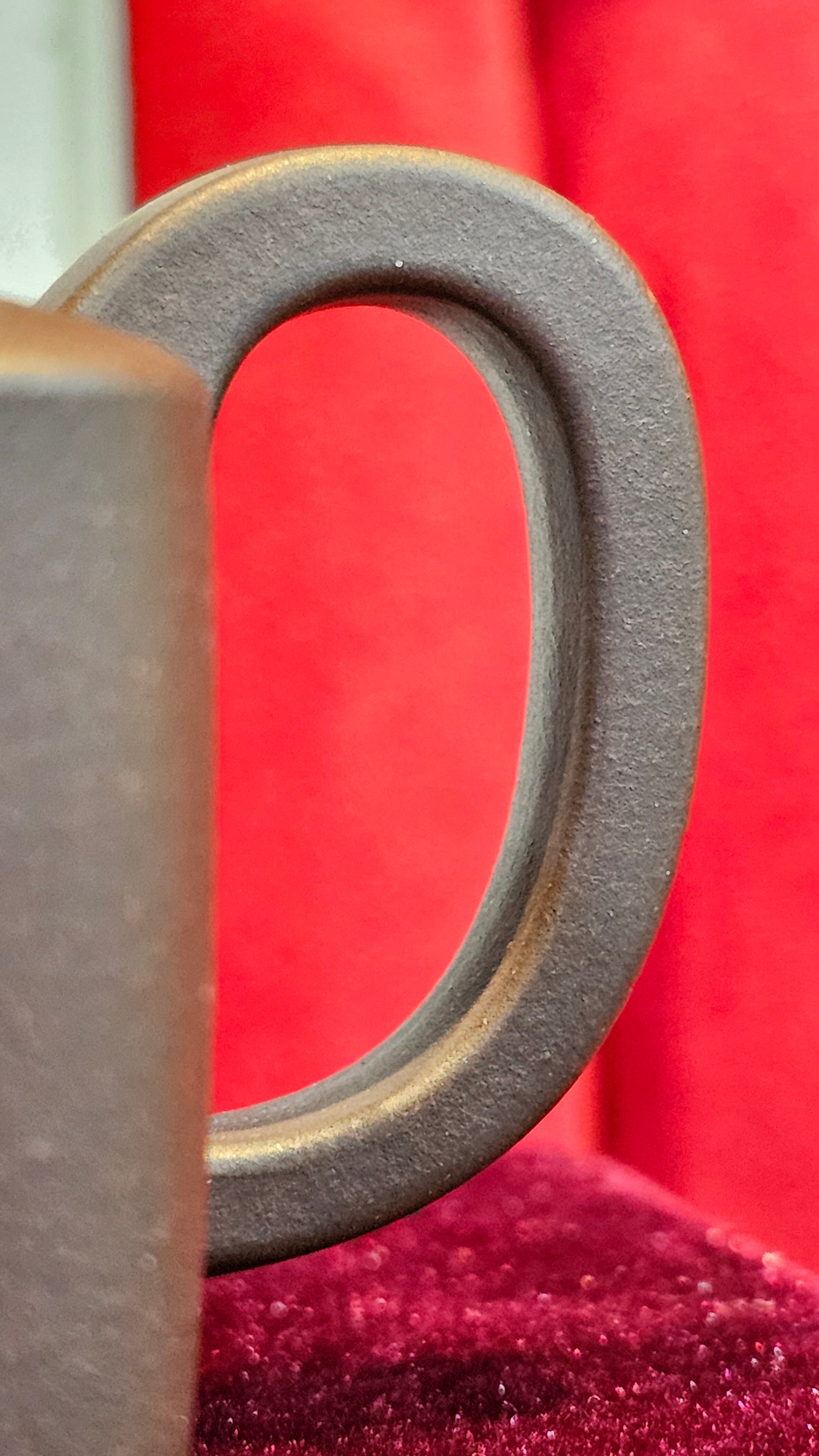 《静远四方》"Jing Yuan Si Fang ~ Stillness, expansive in Four Directions", 161.8ml, "卓而不群" and Lotus Flower Engraving, Di Cao Qing Zi Ni 底槽青紫泥, by L2A Senior Consummate Artist Yuan Hui 袁辉 ~ Congratulations!to Ms A.C., 0918hrs 12th July 2025, Santa Clara, CA!