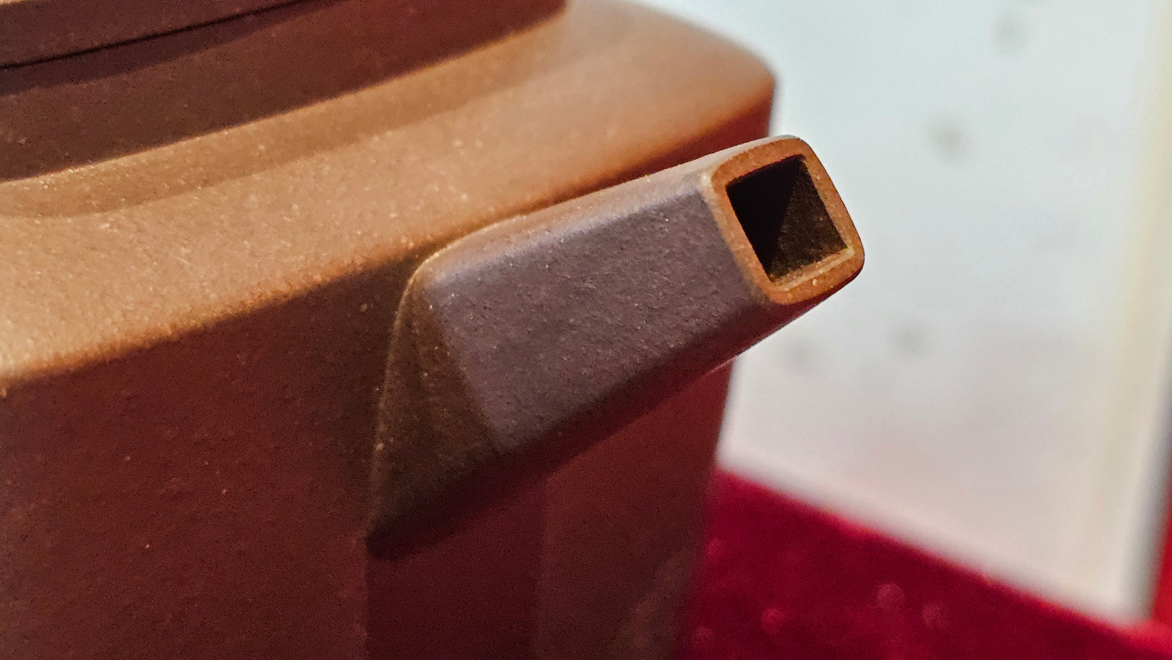 《静远四方》"Jing Yuan Si Fang ~ Stillness, expansive in Four Directions", 161.8ml, "卓而不群" and Lotus Flower Engraving, Di Cao Qing Zi Ni 底槽青紫泥, by L2A Senior Consummate Artist Yuan Hui 袁辉 ~ Congratulations!to Ms A.C., 0918hrs 12th July 2025, Santa Clara, CA!