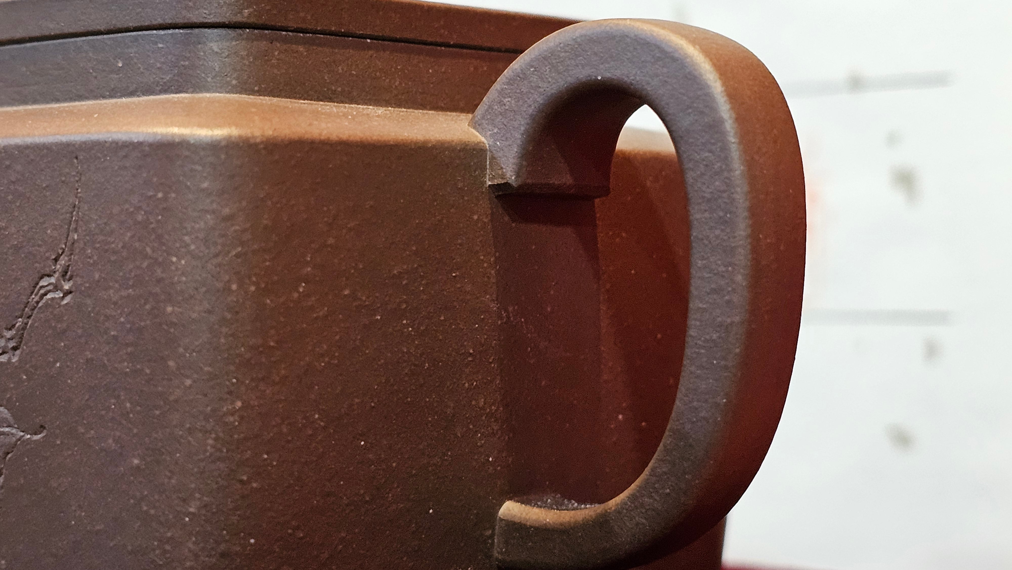 《静远四方》"Jing Yuan Si Fang ~ Stillness, expansive in Four Directions", 161.8ml, "卓而不群" and Lotus Flower Engraving, Di Cao Qing Zi Ni 底槽青紫泥, by L2A Senior Consummate Artist Yuan Hui 袁辉 ~ Congratulations!to Ms A.C., 0918hrs 12th July 2025, Santa Clara, CA!