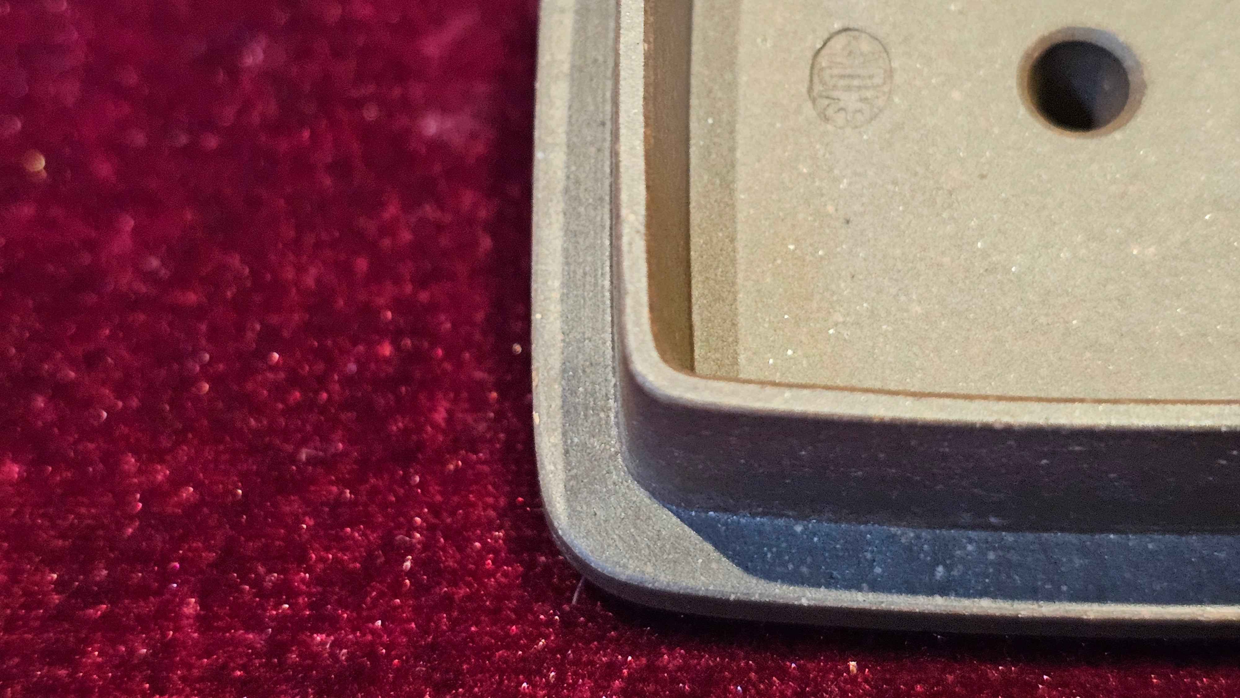 《静远四方》"Jing Yuan Si Fang ~ Stillness, expansive in Four Directions", 161.8ml, "卓而不群" and Lotus Flower Engraving, Di Cao Qing Zi Ni 底槽青紫泥, by L2A Senior Consummate Artist Yuan Hui 袁辉 ~ Congratulations!to Ms A.C., 0918hrs 12th July 2025, Santa Clara, CA!