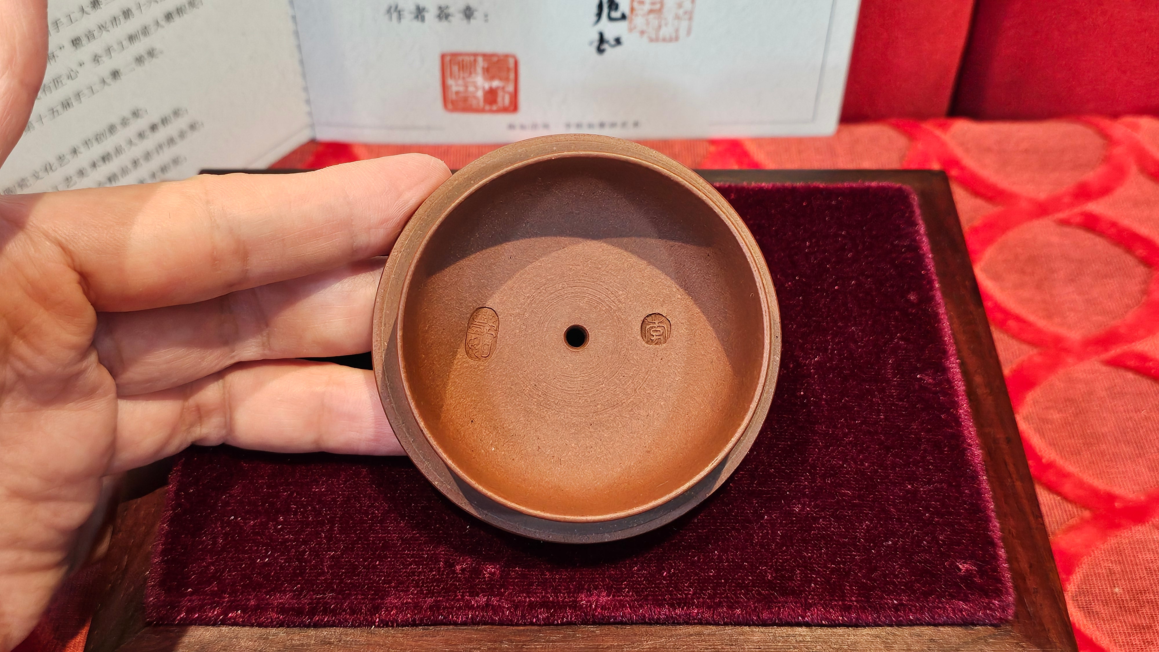 《龙吟》"Lo'ong Yin ~ Lo'ong's/Dragon's Roar", 190.8ml, Di Cao Qing Zi Ni 底槽青紫泥 ~ Crafted by L3A Consummate Master Artist Li Yan Ru 李艳如 ~ Congratulations to Ms M.L.!, 1518hrs 14th July 2025, Phoenix, AZ!