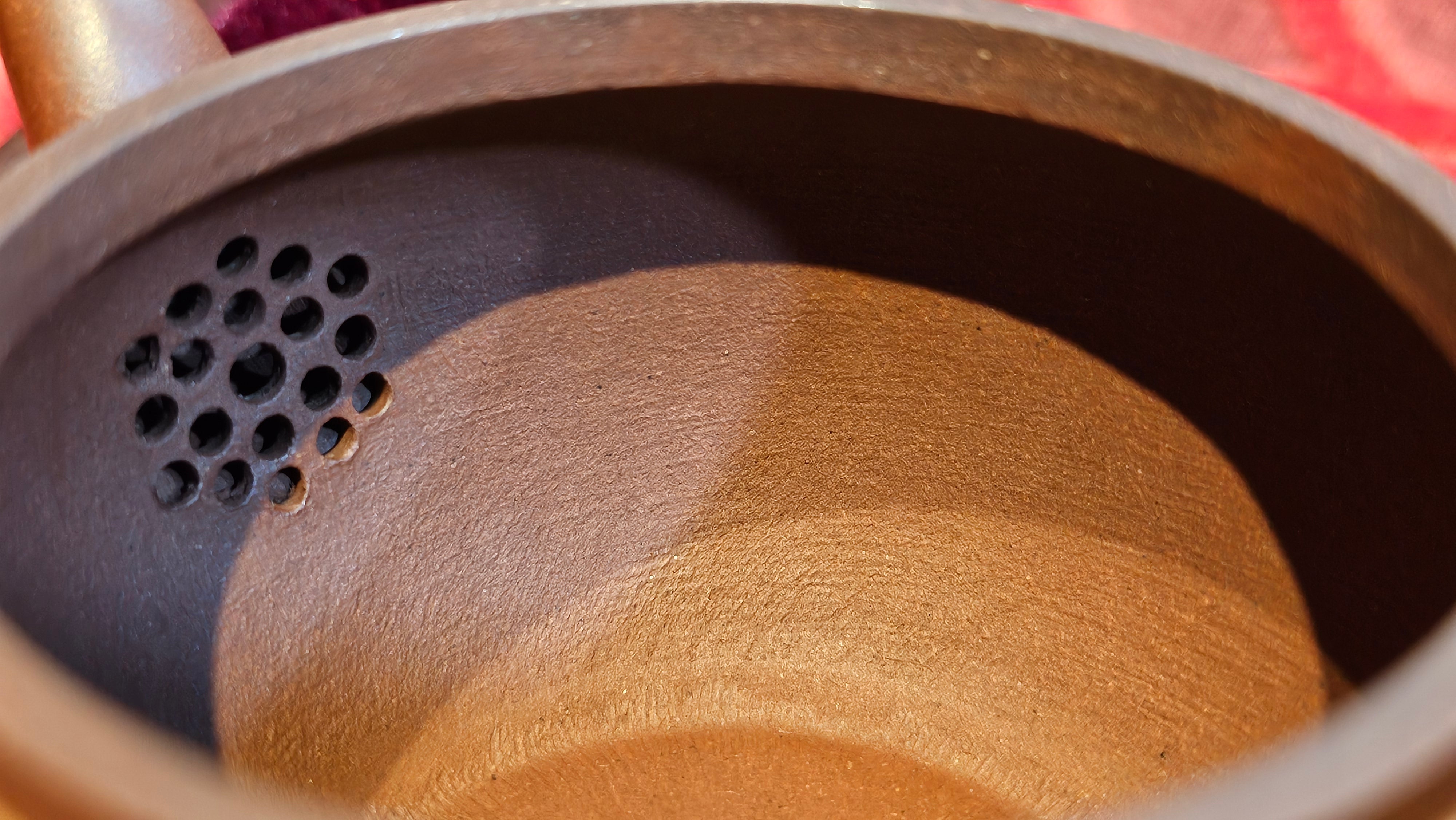 《龙吟》"Lo'ong Yin ~ Lo'ong's/Dragon's Roar", 190.8ml, Di Cao Qing Zi Ni 底槽青紫泥 ~ Crafted by L3A Consummate Master Artist Li Yan Ru 李艳如 ~ Congratulations to Ms M.L.!, 1518hrs 14th July 2025, Phoenix, AZ!