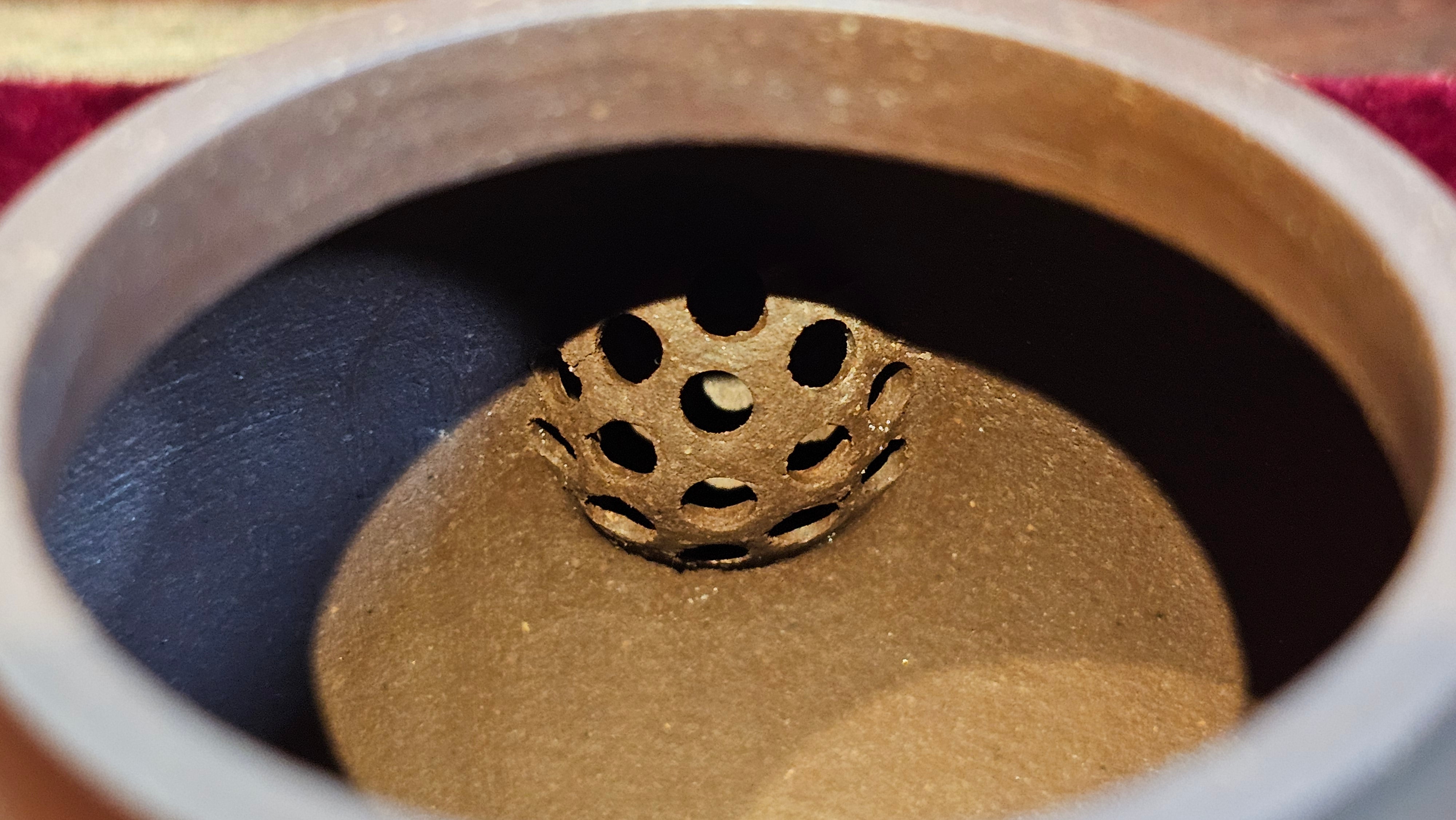 《玉珠》"Yu Zhu ~ A Bead of Jade", 247.6ml (largish), Lao Zi Ni 老紫泥 ~ Crafted by L3A Consummate Master Artist Li Yan Ru 李艳如 ~ Congratulations, to Mr A.R., 1034hrs 17th July 2025, Talent, OR!!