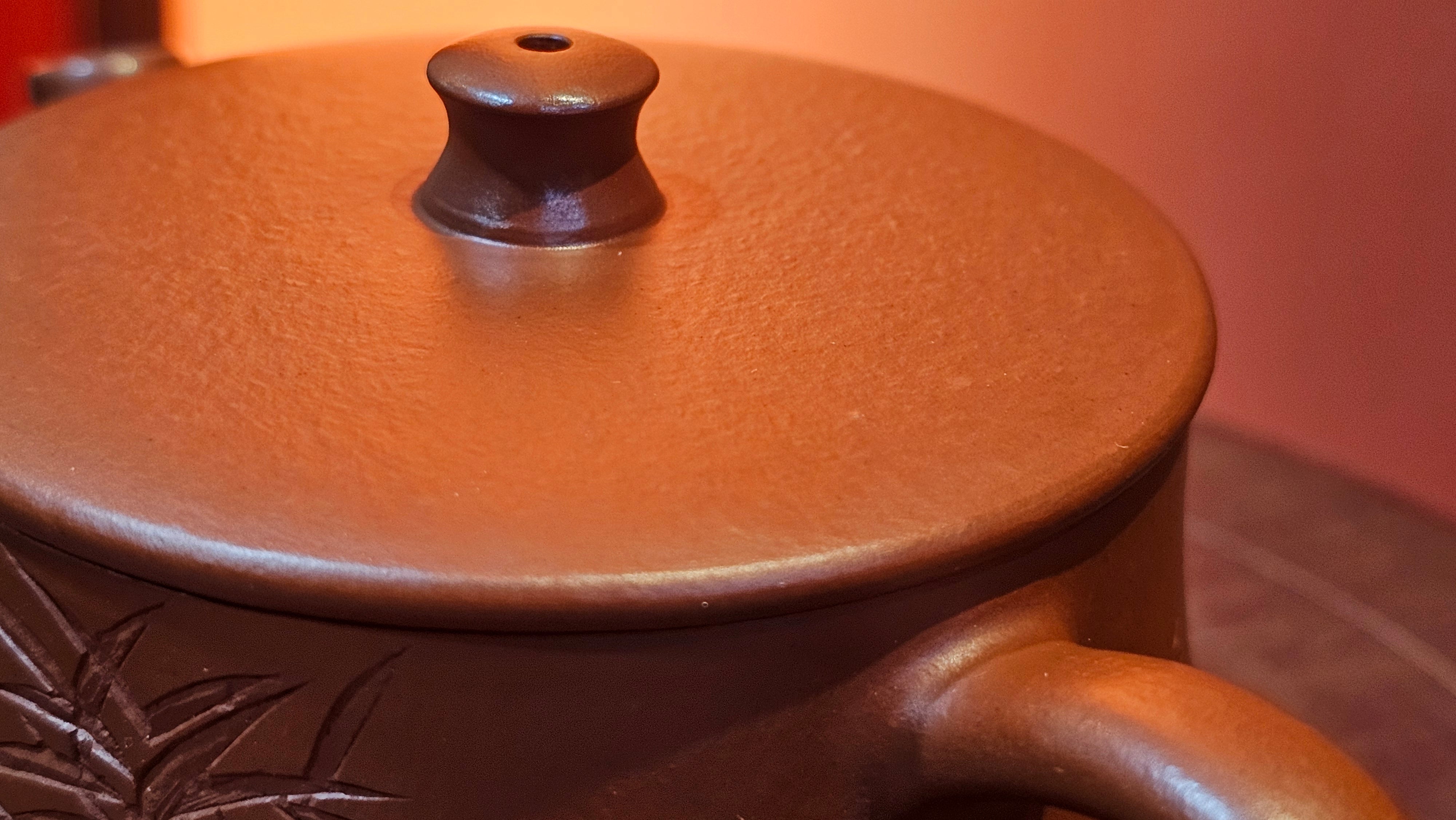 Yun Zhu 云柱 "Pillar of the Heavens", 141.8ml, Xiao Mei Yao Zhu Ni 小煤窑朱泥,  by our Collaborative Craftsman Wang Hui 王慧 ~ "劲竹凌风" and Bamboo Engraving by Craftsman Yi De Shu 一德书 ~ Congratulations to Mr D.!, 1109hrs 16th July 2025, Baldwin Park, CA.