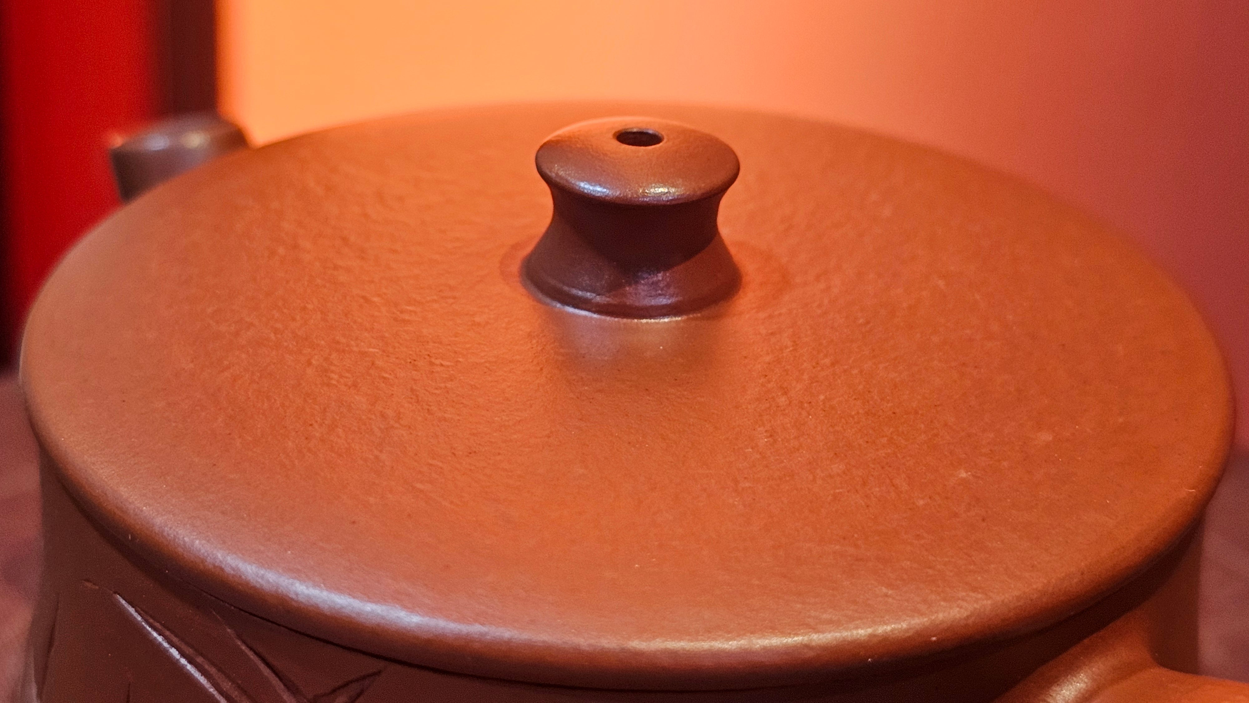 Yun Zhu 云柱 "Pillar of the Heavens", 141.8ml, Xiao Mei Yao Zhu Ni 小煤窑朱泥,  by our Collaborative Craftsman Wang Hui 王慧 ~ "劲竹凌风" and Bamboo Engraving by Craftsman Yi De Shu 一德书 ~ Congratulations to Mr D.!, 1109hrs 16th July 2025, Baldwin Park, CA.