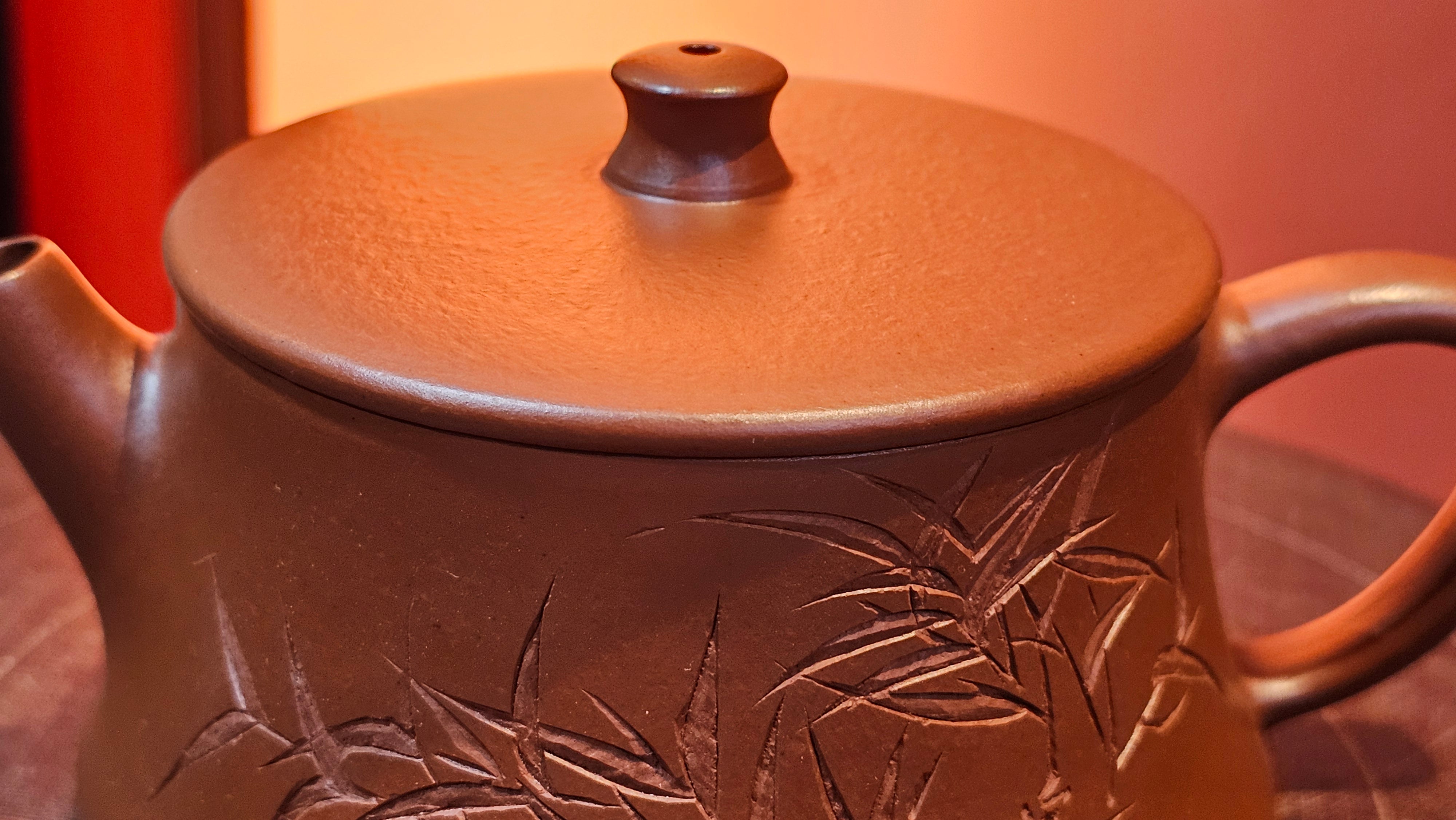 Yun Zhu 云柱 "Pillar of the Heavens", 141.8ml, Xiao Mei Yao Zhu Ni 小煤窑朱泥,  by our Collaborative Craftsman Wang Hui 王慧 ~ "劲竹凌风" and Bamboo Engraving by Craftsman Yi De Shu 一德书 ~ Congratulations to Mr D.!, 1109hrs 16th July 2025, Baldwin Park, CA.