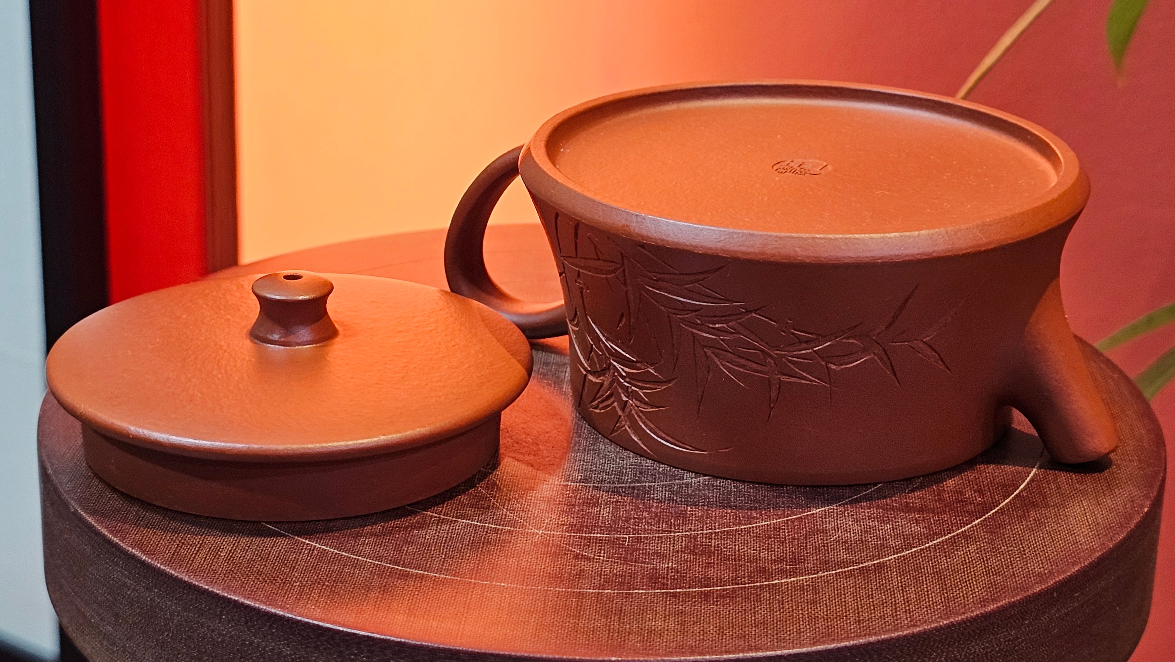 Yun Zhu 云柱 "Pillar of the Heavens", 141.8ml, Xiao Mei Yao Zhu Ni 小煤窑朱泥,  by our Collaborative Craftsman Wang Hui 王慧 ~ "劲竹凌风" and Bamboo Engraving by Craftsman Yi De Shu 一德书 ~ Congratulations to Mr D.!, 1109hrs 16th July 2025, Baldwin Park, CA.