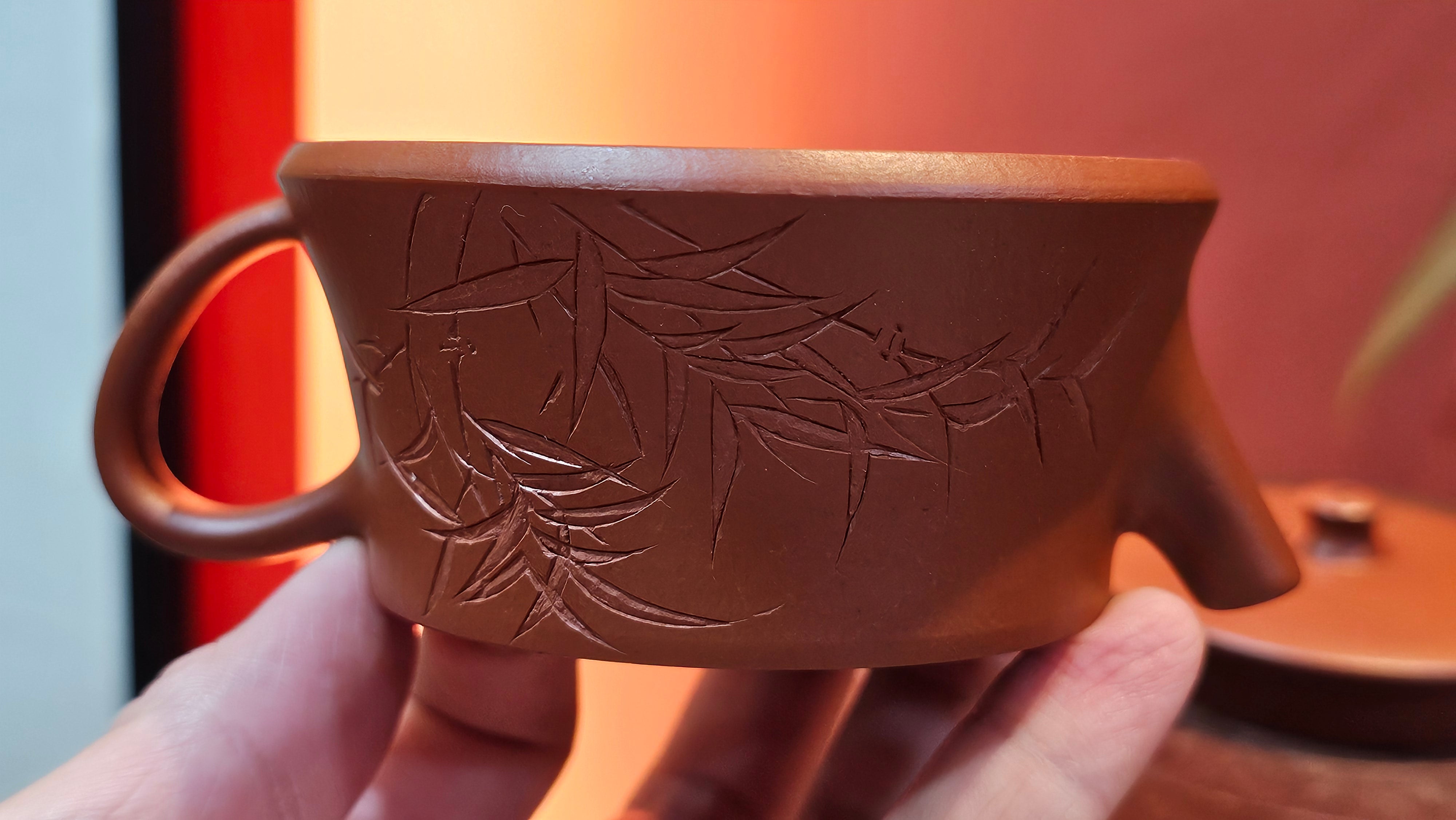 Yun Zhu 云柱 "Pillar of the Heavens", 141.8ml, Xiao Mei Yao Zhu Ni 小煤窑朱泥,  by our Collaborative Craftsman Wang Hui 王慧 ~ "劲竹凌风" and Bamboo Engraving by Craftsman Yi De Shu 一德书 ~ Congratulations to Mr D.!, 1109hrs 16th July 2025, Baldwin Park, CA.