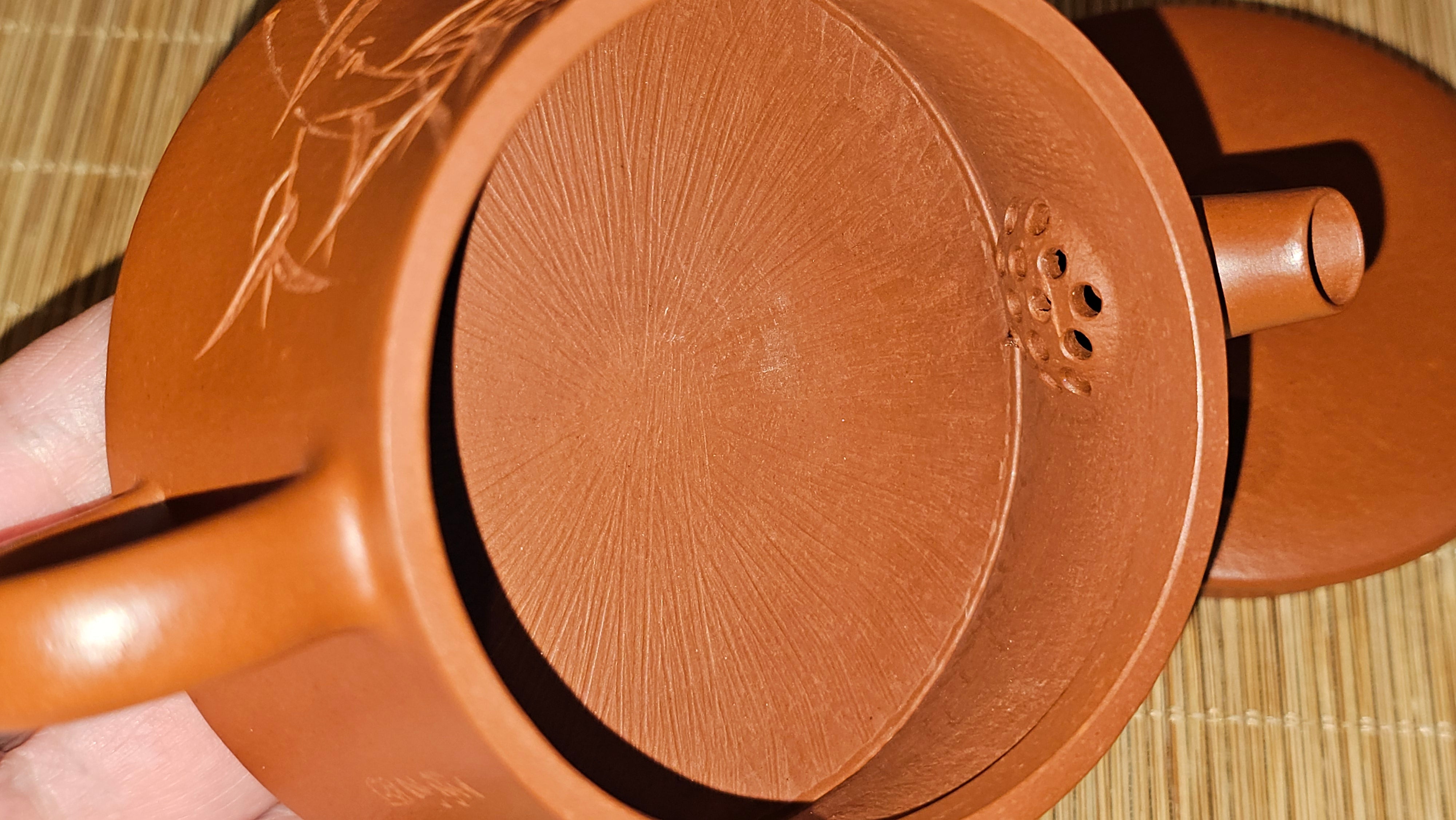 Yun Zhu 云柱 "Pillar of the Heavens", 141.8ml, Xiao Mei Yao Zhu Ni 小煤窑朱泥,  by our Collaborative Craftsman Wang Hui 王慧 ~ "劲竹凌风" and Bamboo Engraving by Craftsman Yi De Shu 一德书 ~ Congratulations to Mr D.!, 1109hrs 16th July 2025, Baldwin Park, CA.