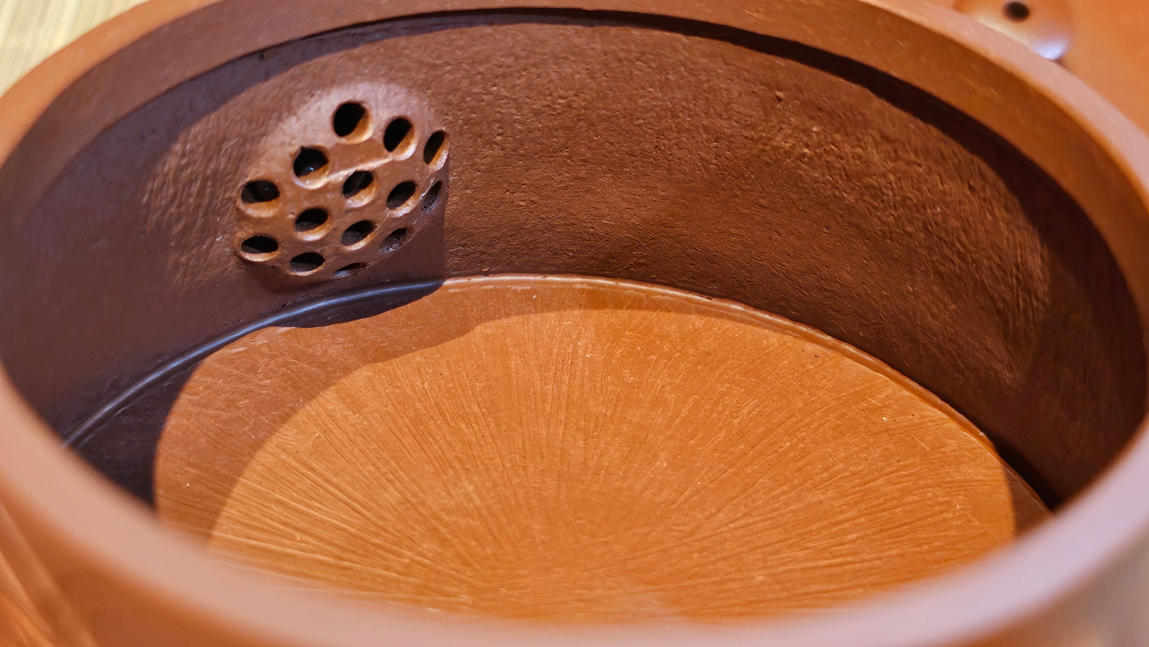 Yun Zhu 云柱 "Pillar of the Heavens", 141.8ml, Xiao Mei Yao Zhu Ni 小煤窑朱泥,  by our Collaborative Craftsman Wang Hui 王慧 ~ "劲竹凌风" and Bamboo Engraving by Craftsman Yi De Shu 一德书 ~ Congratulations to Mr D.!, 1109hrs 16th July 2025, Baldwin Park, CA.