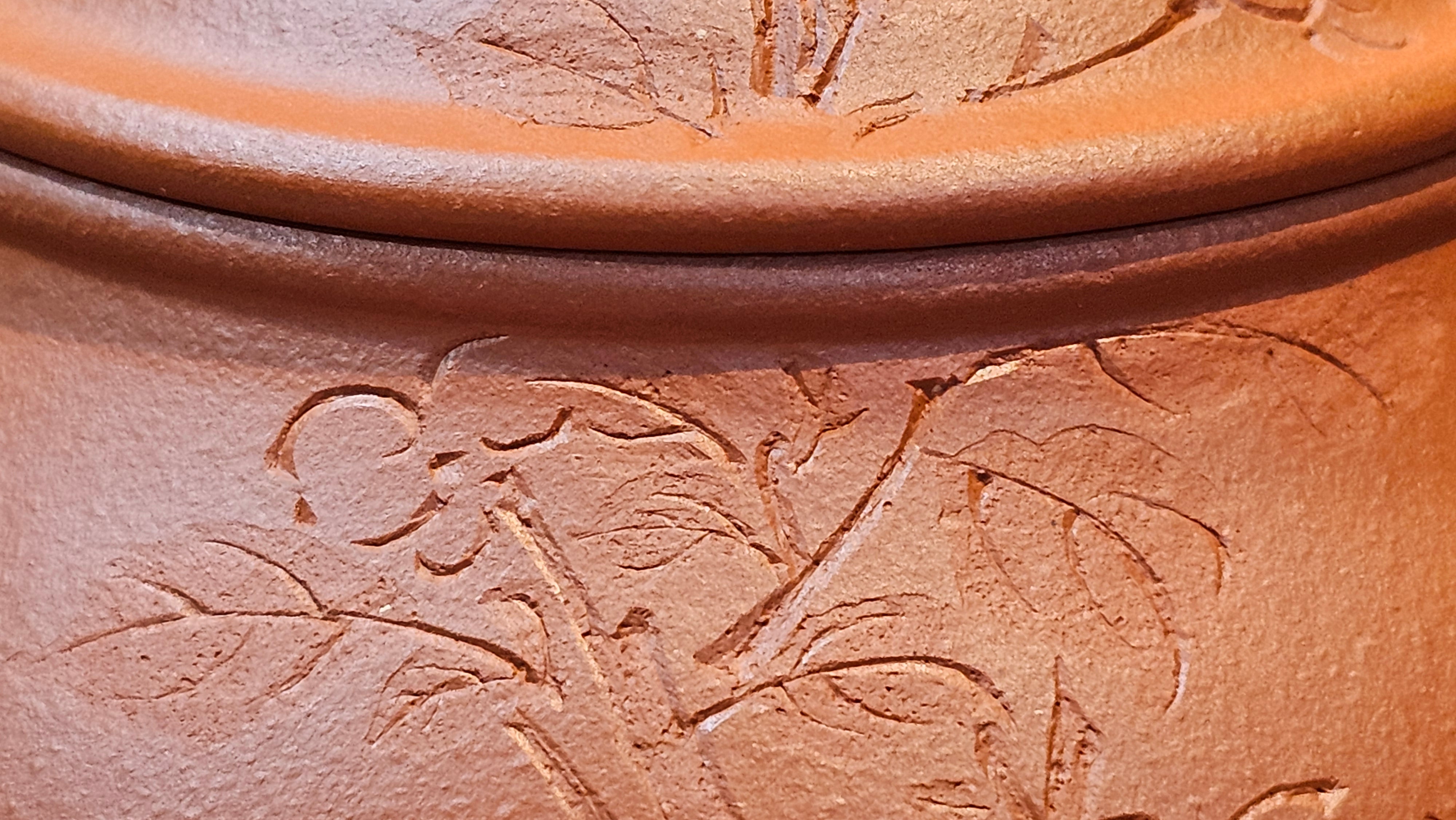 Meng Chen San Zu《孟臣三足》, 187.6ml, Xiao Hong Ni 小红泥, by our Craftsman Zhang Huan 张欢, Engraving by Craftsman Pe'eng Pe'eng 芃芃。~ Congratulations to Ms S.M.!!, 1827hrs 17th July 2025, Velden! The Netherlands 🇳🇱.