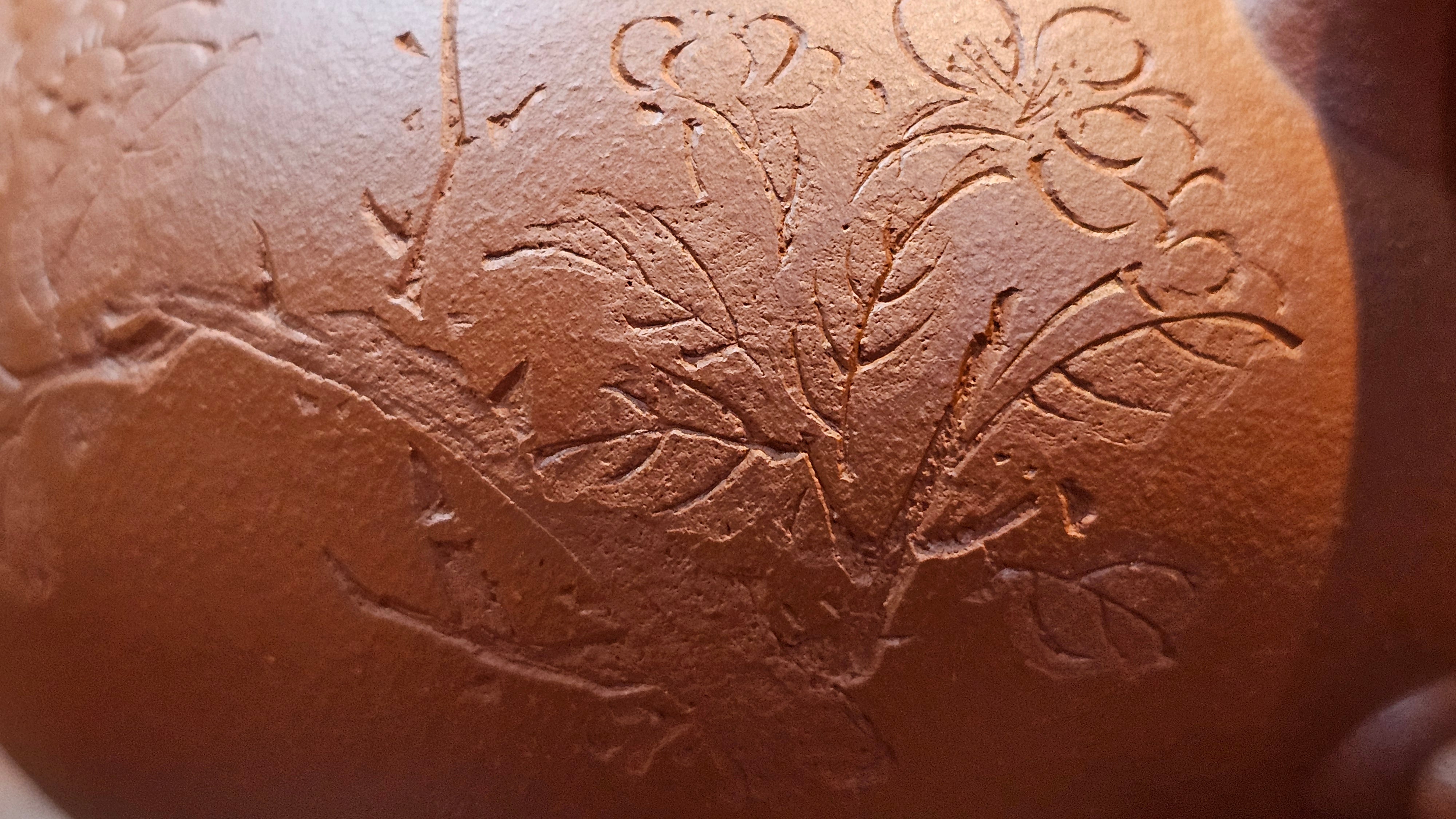 Meng Chen San Zu《孟臣三足》, 187.6ml, Xiao Hong Ni 小红泥, by our Craftsman Zhang Huan 张欢, Engraving by Craftsman Pe'eng Pe'eng 芃芃。~ Congratulations to Ms S.M.!!, 1827hrs 17th July 2025, Velden! The Netherlands 🇳🇱.