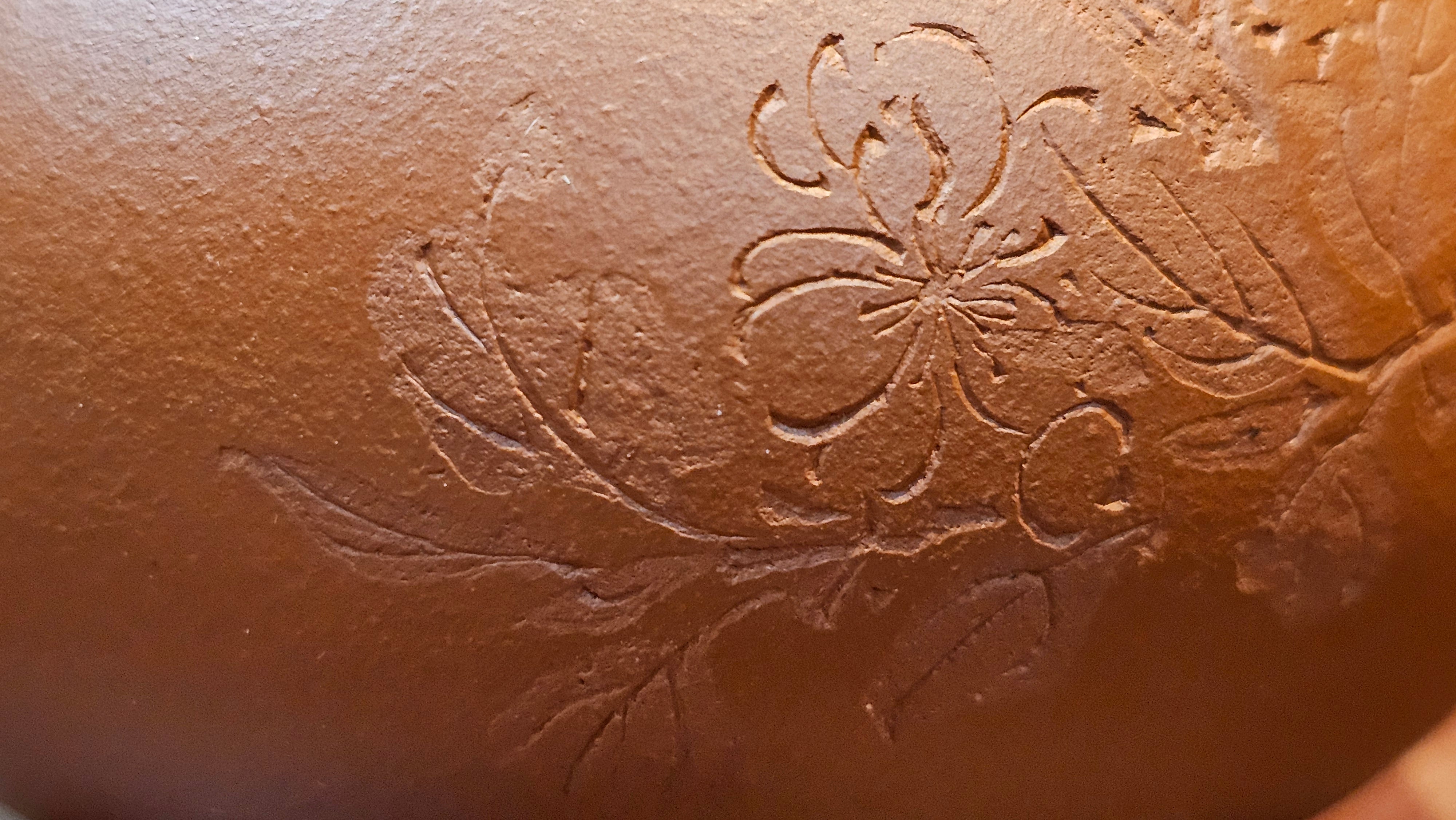 Meng Chen San Zu《孟臣三足》, 187.6ml, Xiao Hong Ni 小红泥, by our Craftsman Zhang Huan 张欢, Engraving by Craftsman Pe'eng Pe'eng 芃芃。~ Congratulations to Ms S.M.!!, 1827hrs 17th July 2025, Velden! The Netherlands 🇳🇱.