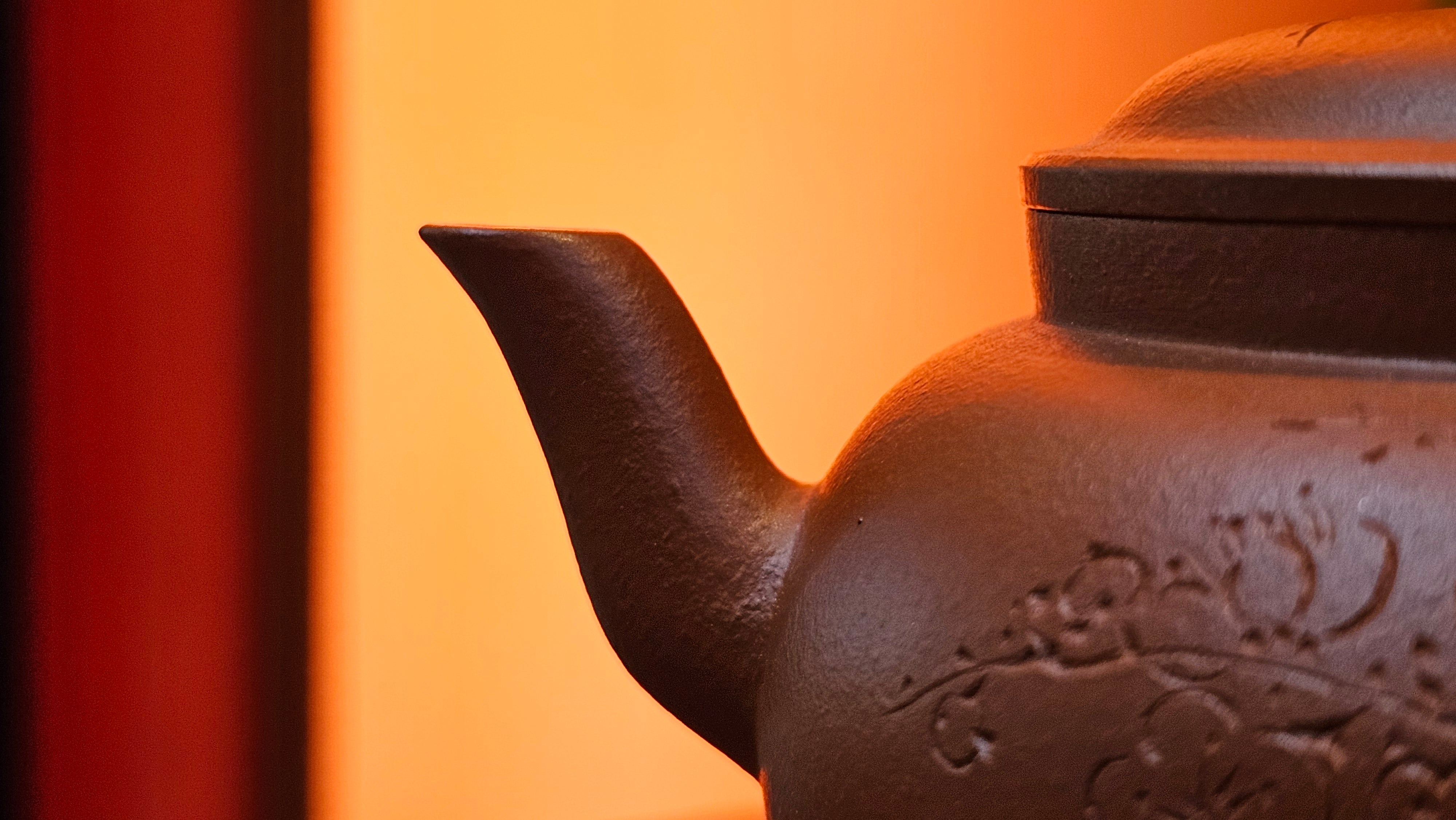 Qing Shi Gong Deng《清式宫灯》, 142.1ml, Xiao Hong Ni 小红泥, by our Craftsman Zhang Huan 张欢, Engraving by Craftsman Pe'eng Pe'eng 芃芃 ~ Congratulations to!Mr J.S., 1314hrs 18th July 2025, Chicago, IL!