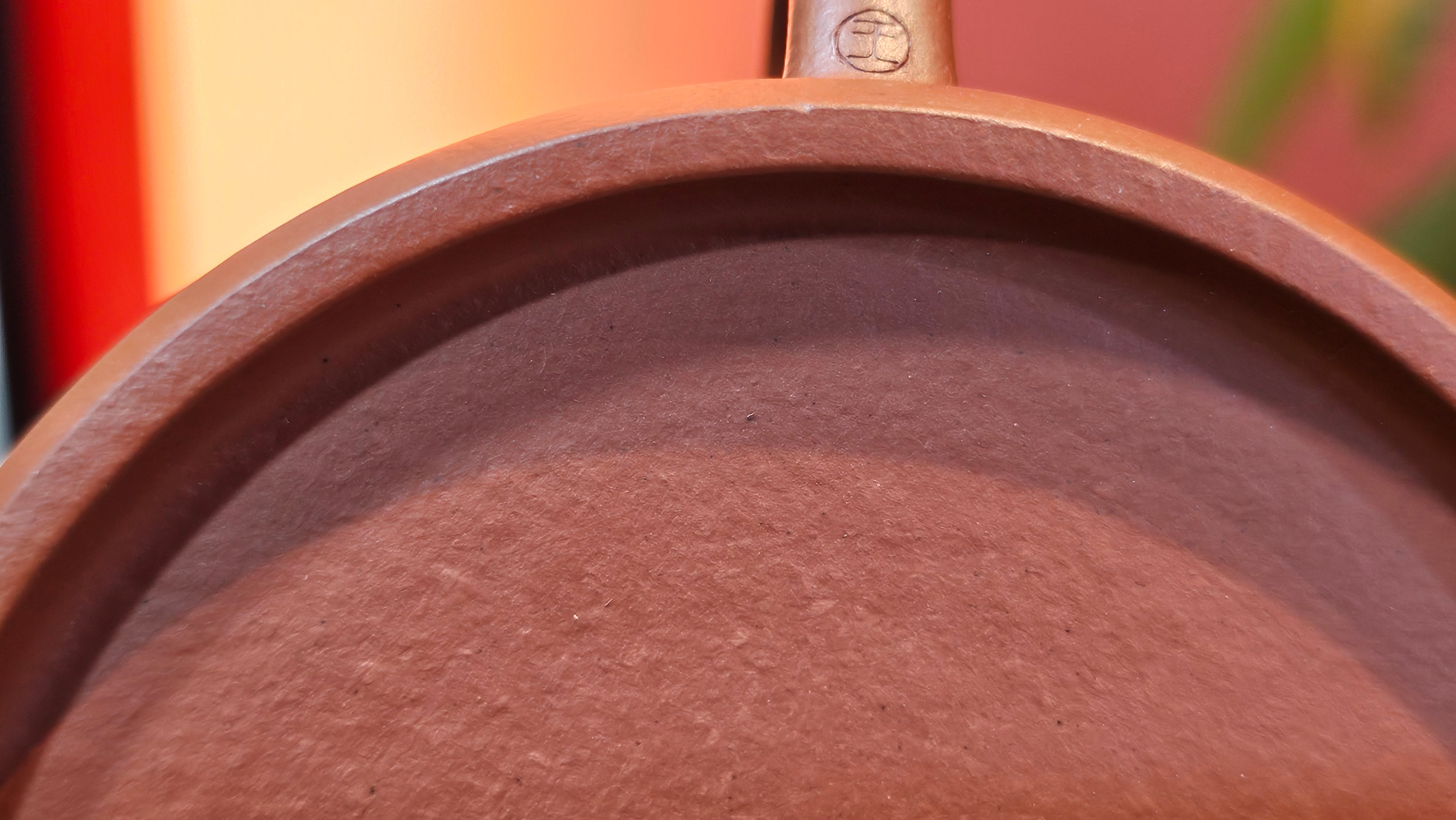 Yun Zhu 云柱 "Pillar of the Heavens", 140.3ml, Xiao Mei Yao Zhu Ni 小煤窑朱泥,  by our Collaborative Craftsman Wang Hui 王慧 ~ "劲竹凌风" and Bamboo Engraving by Craftsman Yi De Shu 一德书 ~ Congratulations to Mr B.H.S., 0015hrs 26th July 2025, Jakarta! Indonesia🇮🇩.