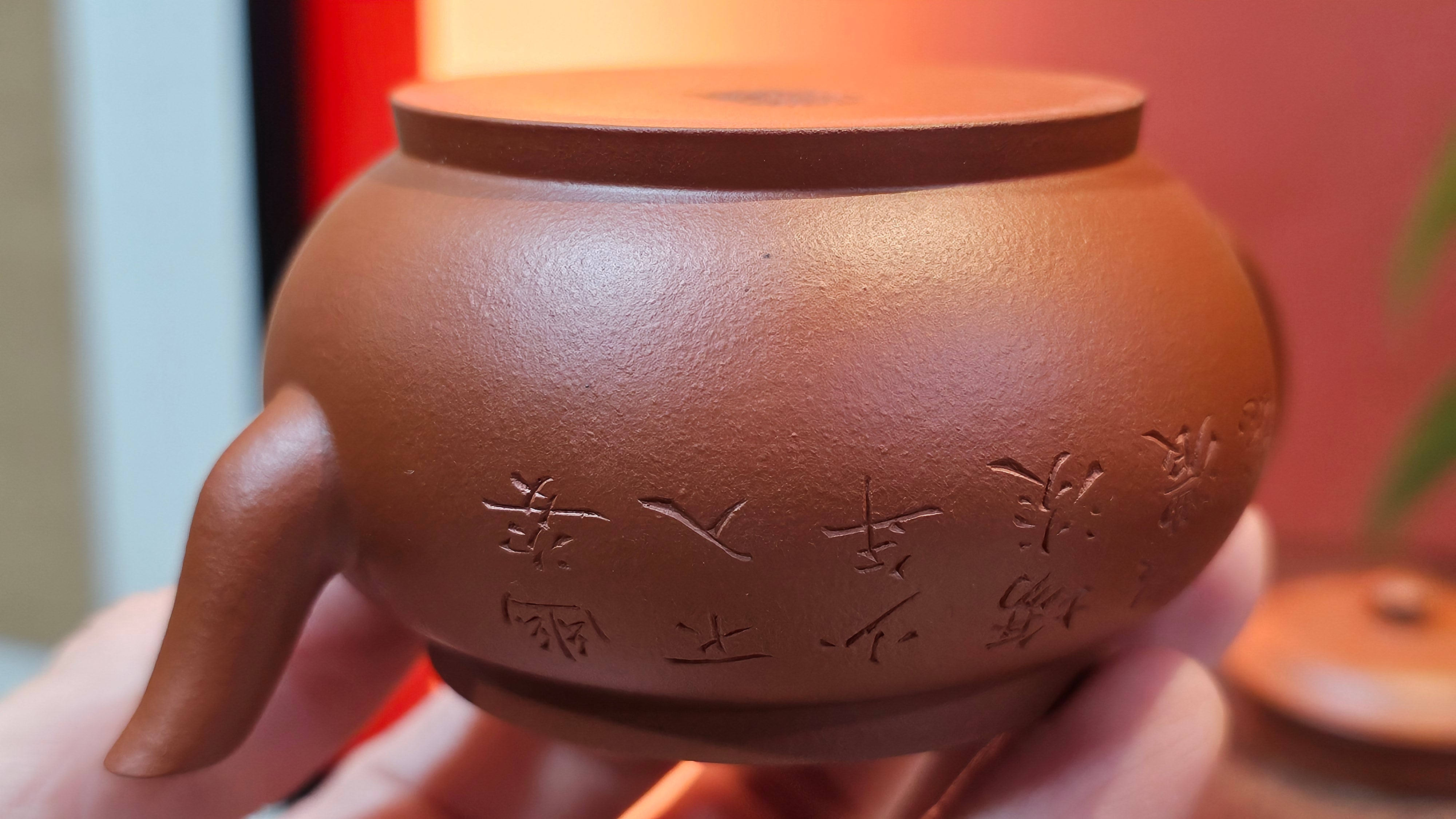 Qing Shi Gong Deng《清式宫灯》, 142.1ml, Xiao Hong Ni 小红泥, by our Craftsman Zhang Huan 张欢, Engraving by Craftsman Pe'eng Pe'eng 芃芃 ~ Congratulations to!Mr J.S., 1314hrs 18th July 2025, Chicago, IL!