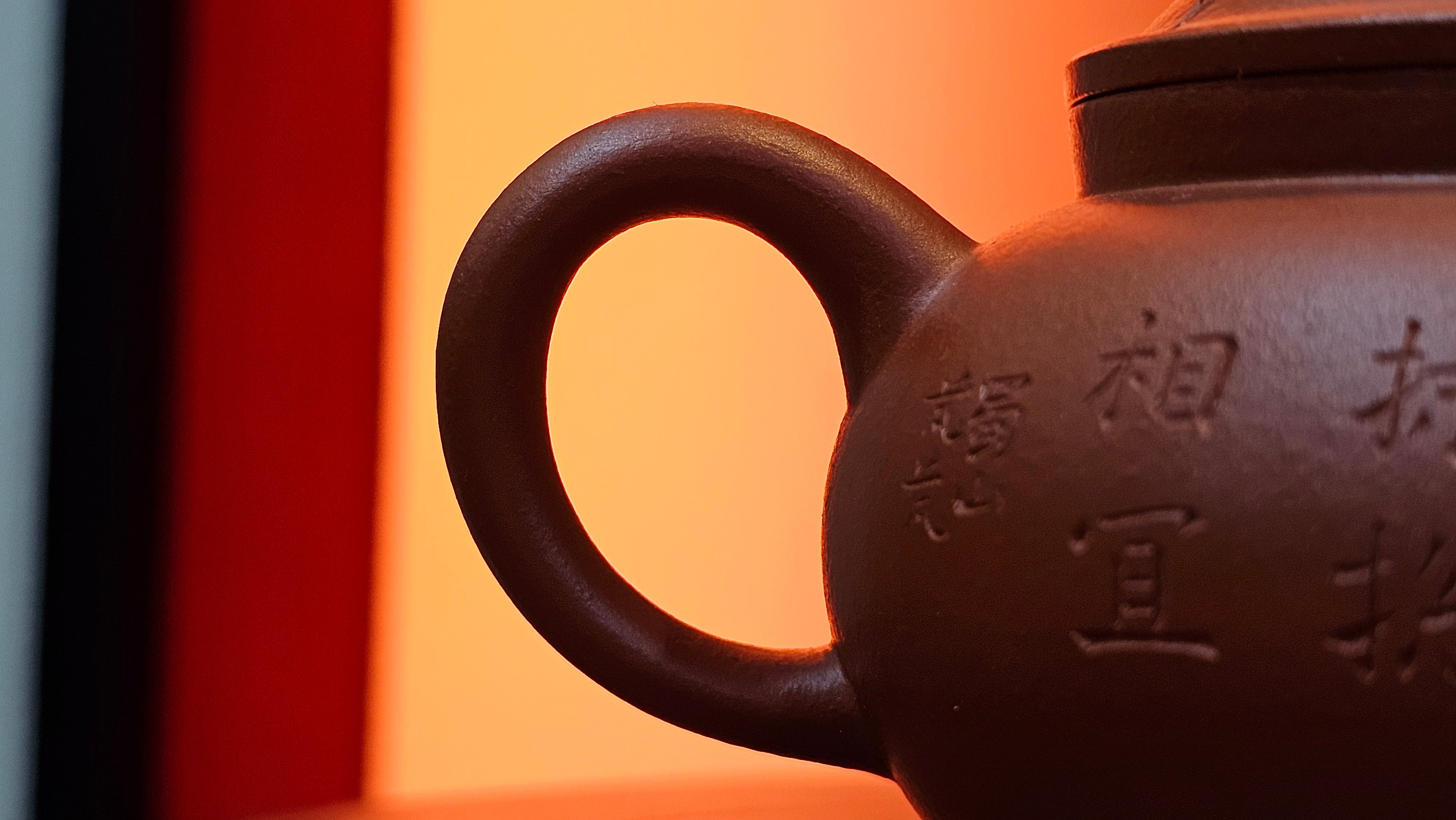 Qing Shi Gong Deng《清式宫灯》, 142.1ml, Xiao Hong Ni 小红泥, by our Craftsman Zhang Huan 张欢, Engraving by Craftsman Pe'eng Pe'eng 芃芃 ~ Congratulations to!Mr J.S., 1314hrs 18th July 2025, Chicago, IL!