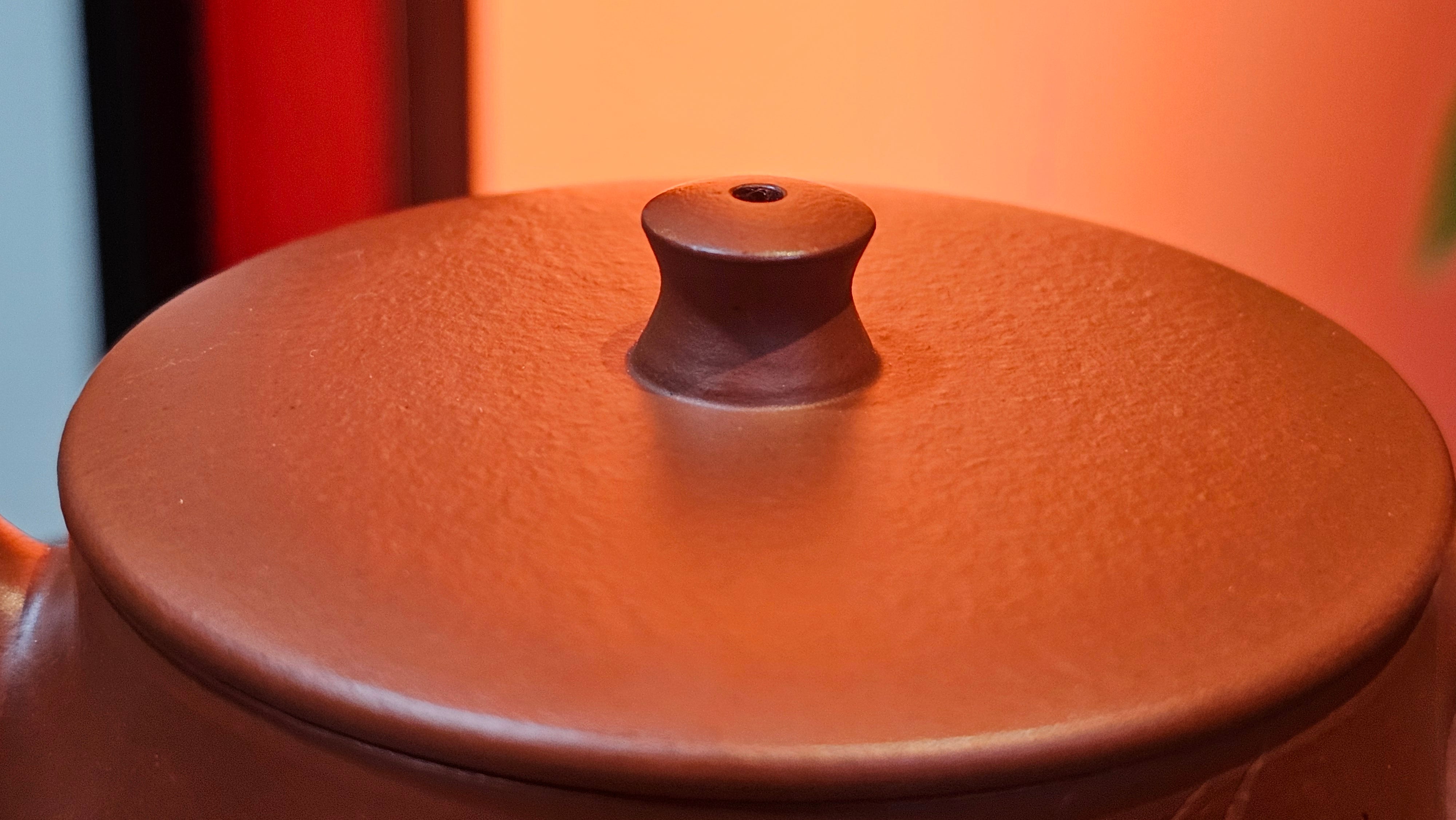 Yun Zhu 云柱 "Pillar of the Heavens", 140.3ml, Xiao Mei Yao Zhu Ni 小煤窑朱泥,  by our Collaborative Craftsman Wang Hui 王慧 ~ "劲竹凌风" and Bamboo Engraving by Craftsman Yi De Shu 一德书 ~ Congratulations to Mr B.H.S., 0015hrs 26th July 2025, Jakarta! Indonesia🇮🇩.