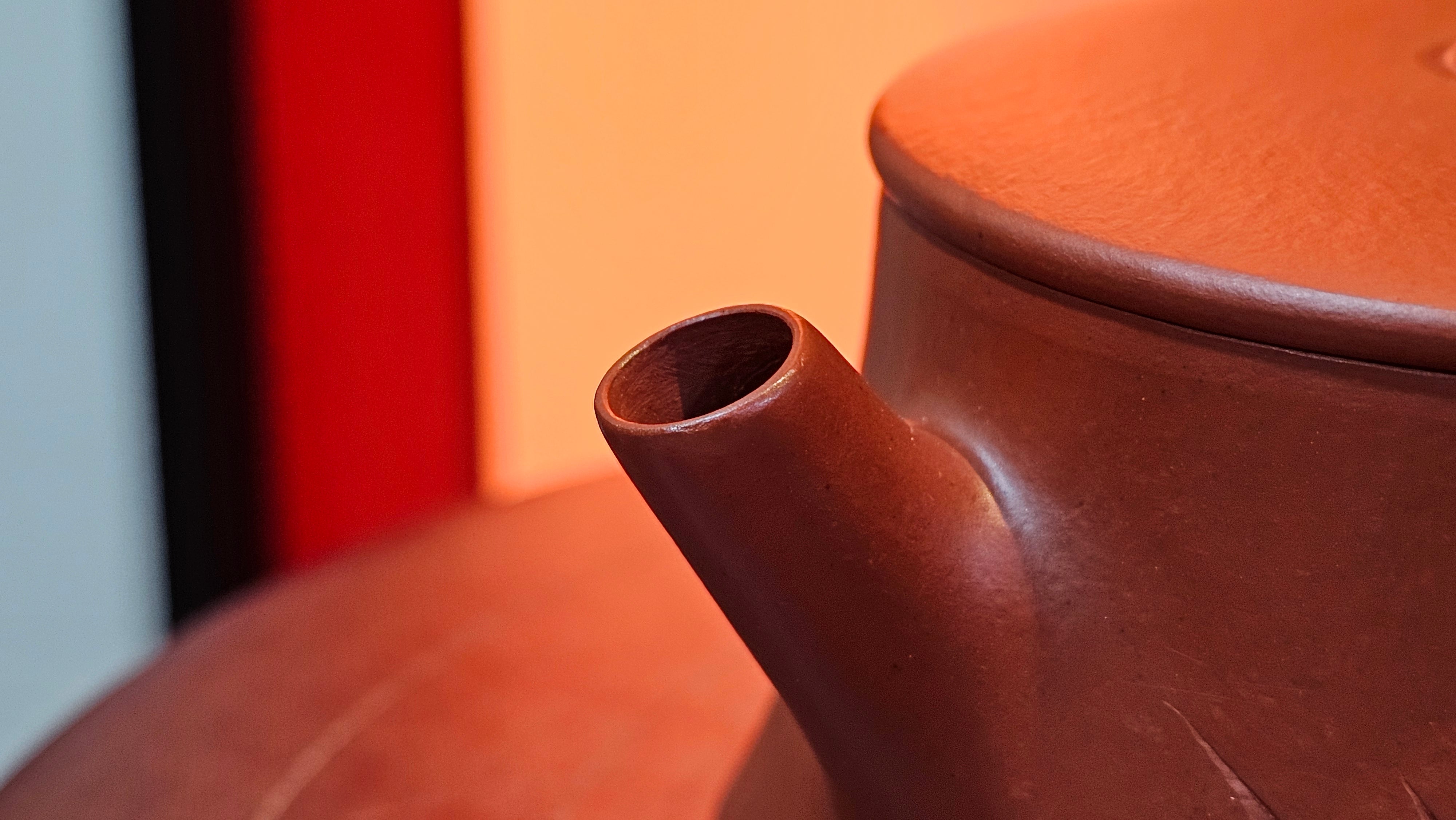 Yun Zhu 云柱 "Pillar of the Heavens", 140.3ml, Xiao Mei Yao Zhu Ni 小煤窑朱泥,  by our Collaborative Craftsman Wang Hui 王慧 ~ "劲竹凌风" and Bamboo Engraving by Craftsman Yi De Shu 一德书 ~ Congratulations to Mr B.H.S., 0015hrs 26th July 2025, Jakarta! Indonesia🇮🇩.