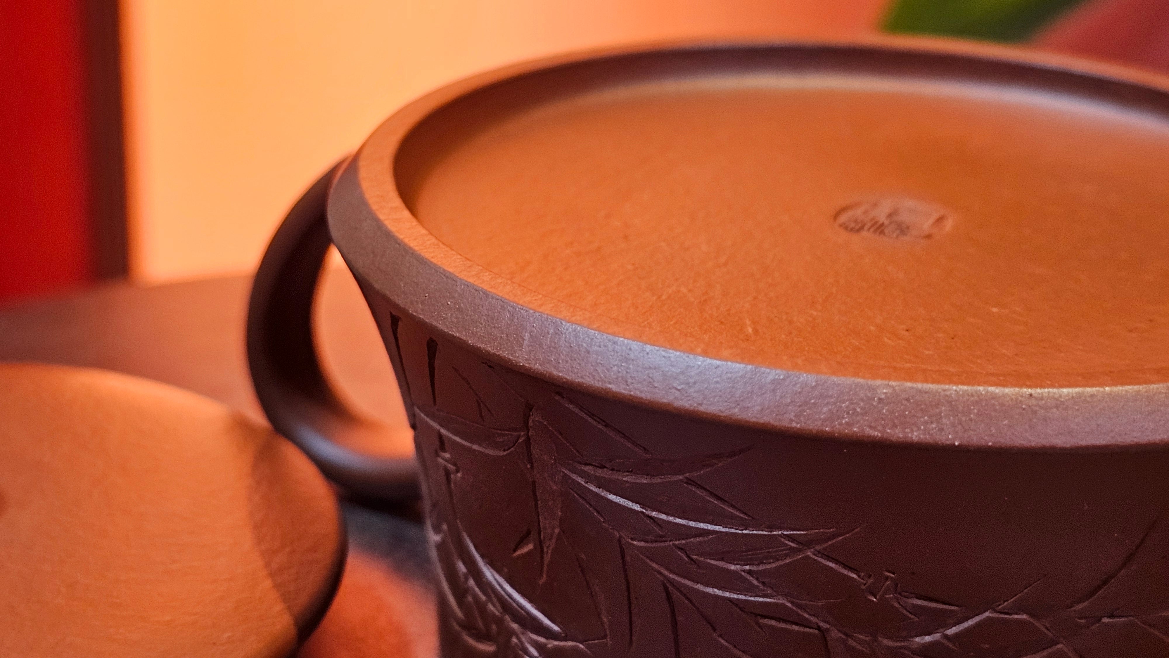 Yun Zhu 云柱 "Pillar of the Heavens", 140.3ml, Xiao Mei Yao Zhu Ni 小煤窑朱泥,  by our Collaborative Craftsman Wang Hui 王慧 ~ "劲竹凌风" and Bamboo Engraving by Craftsman Yi De Shu 一德书 ~ Congratulations to Mr B.H.S., 0015hrs 26th July 2025, Jakarta! Indonesia🇮🇩.