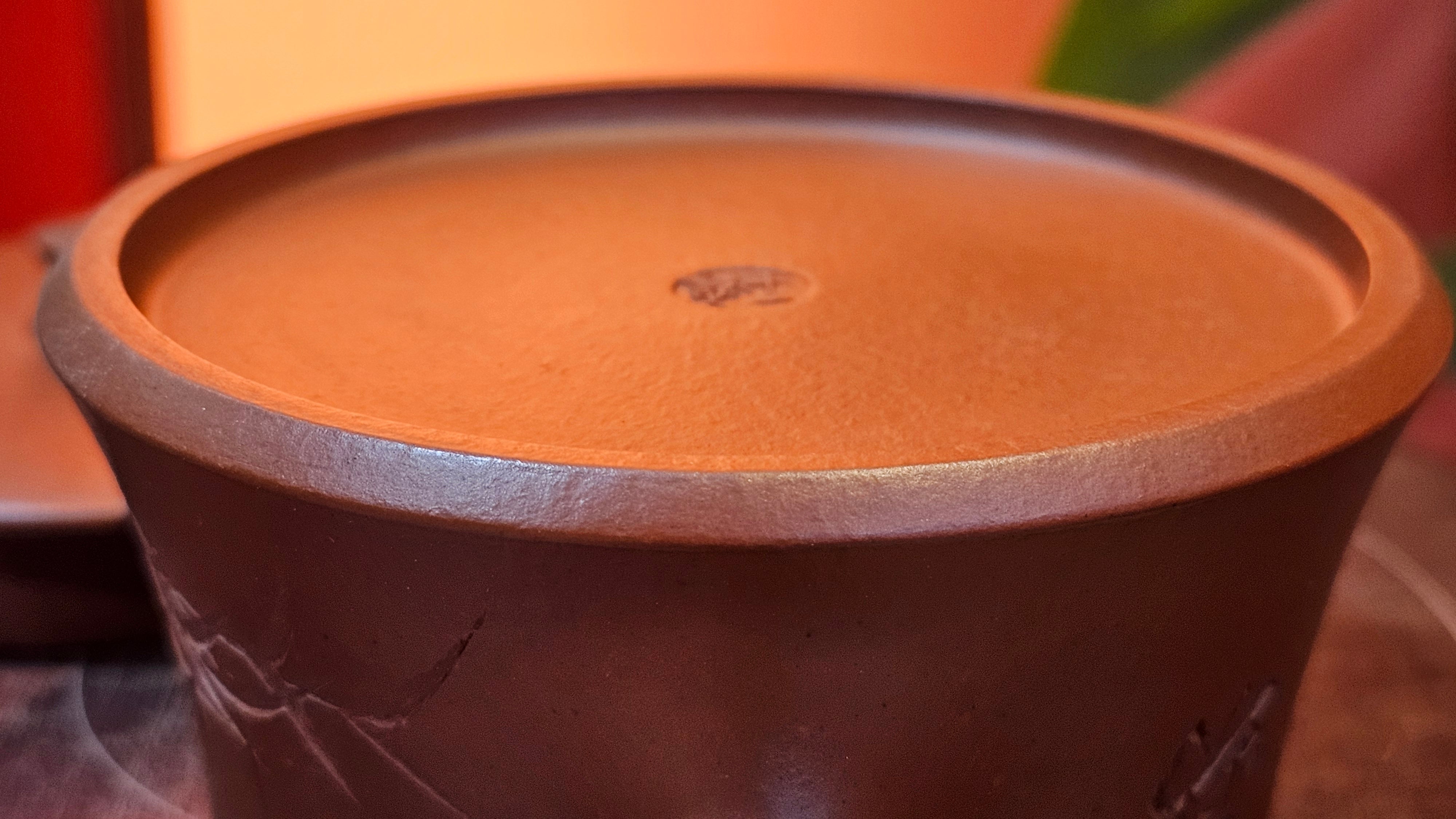 Yun Zhu 云柱 "Pillar of the Heavens", 140.3ml, Xiao Mei Yao Zhu Ni 小煤窑朱泥,  by our Collaborative Craftsman Wang Hui 王慧 ~ "劲竹凌风" and Bamboo Engraving by Craftsman Yi De Shu 一德书 ~ Congratulations to Mr B.H.S., 0015hrs 26th July 2025, Jakarta! Indonesia🇮🇩.