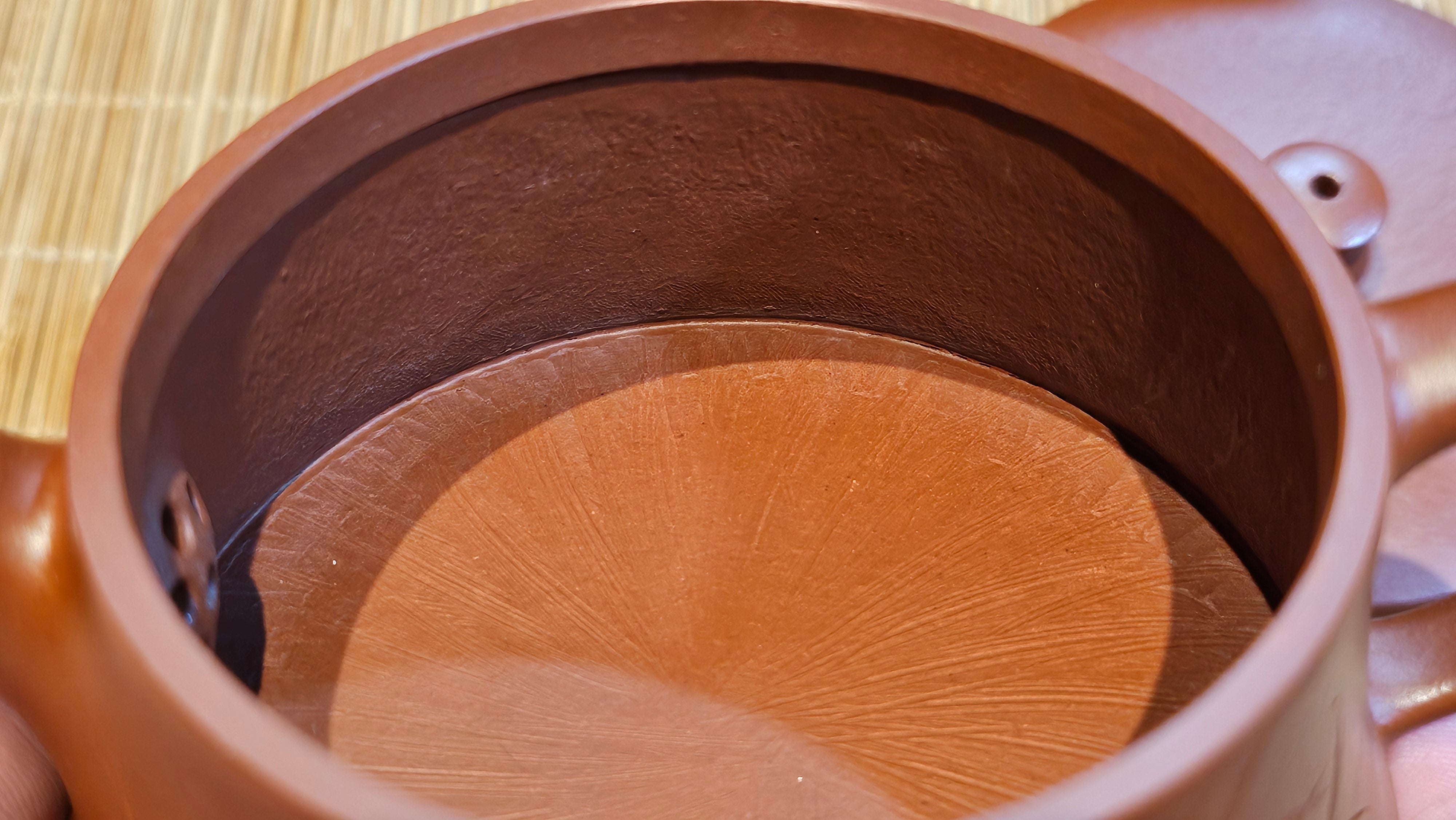 Yun Zhu 云柱 "Pillar of the Heavens", 140.3ml, Xiao Mei Yao Zhu Ni 小煤窑朱泥,  by our Collaborative Craftsman Wang Hui 王慧 ~ "劲竹凌风" and Bamboo Engraving by Craftsman Yi De Shu 一德书 ~ Congratulations to Mr B.H.S., 0015hrs 26th July 2025, Jakarta! Indonesia🇮🇩.