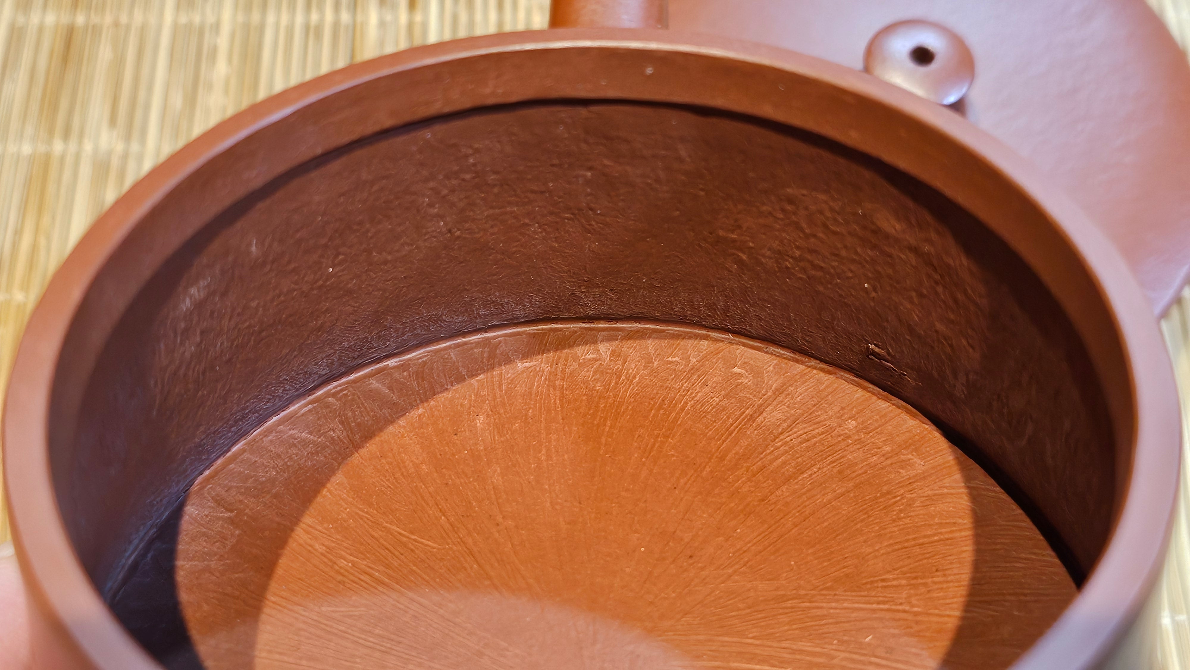 Yun Zhu 云柱 "Pillar of the Heavens", 140.3ml, Xiao Mei Yao Zhu Ni 小煤窑朱泥,  by our Collaborative Craftsman Wang Hui 王慧 ~ "劲竹凌风" and Bamboo Engraving by Craftsman Yi De Shu 一德书 ~ Congratulations to Mr B.H.S., 0015hrs 26th July 2025, Jakarta! Indonesia🇮🇩.