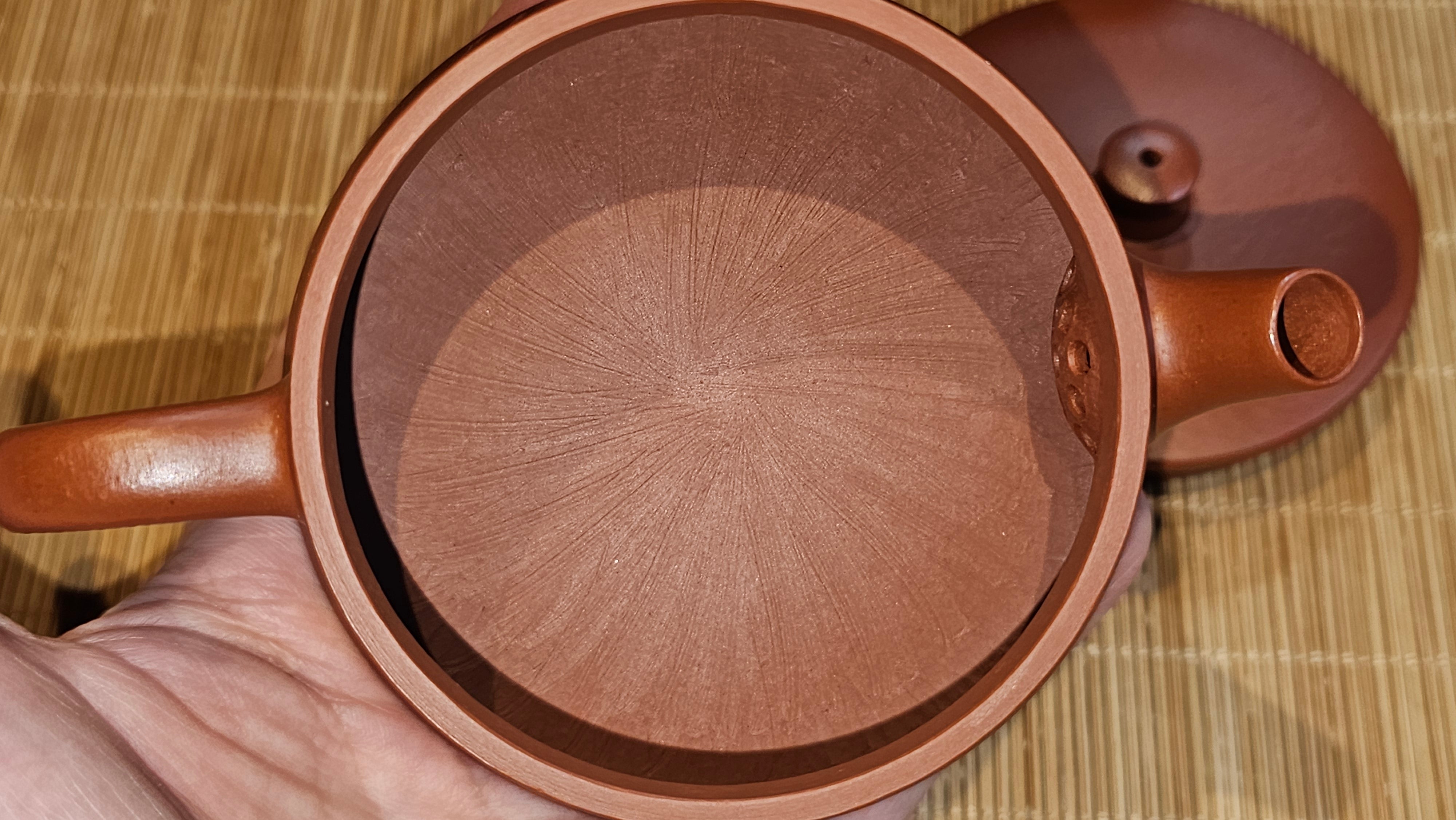 Yun Zhu 云柱 "Pillar of the Heavens", 140.3ml, Xiao Mei Yao Zhu Ni 小煤窑朱泥,  by our Collaborative Craftsman Wang Hui 王慧 ~ "劲竹凌风" and Bamboo Engraving by Craftsman Yi De Shu 一德书 ~ Congratulations to Mr B.H.S., 0015hrs 26th July 2025, Jakarta! Indonesia🇮🇩.