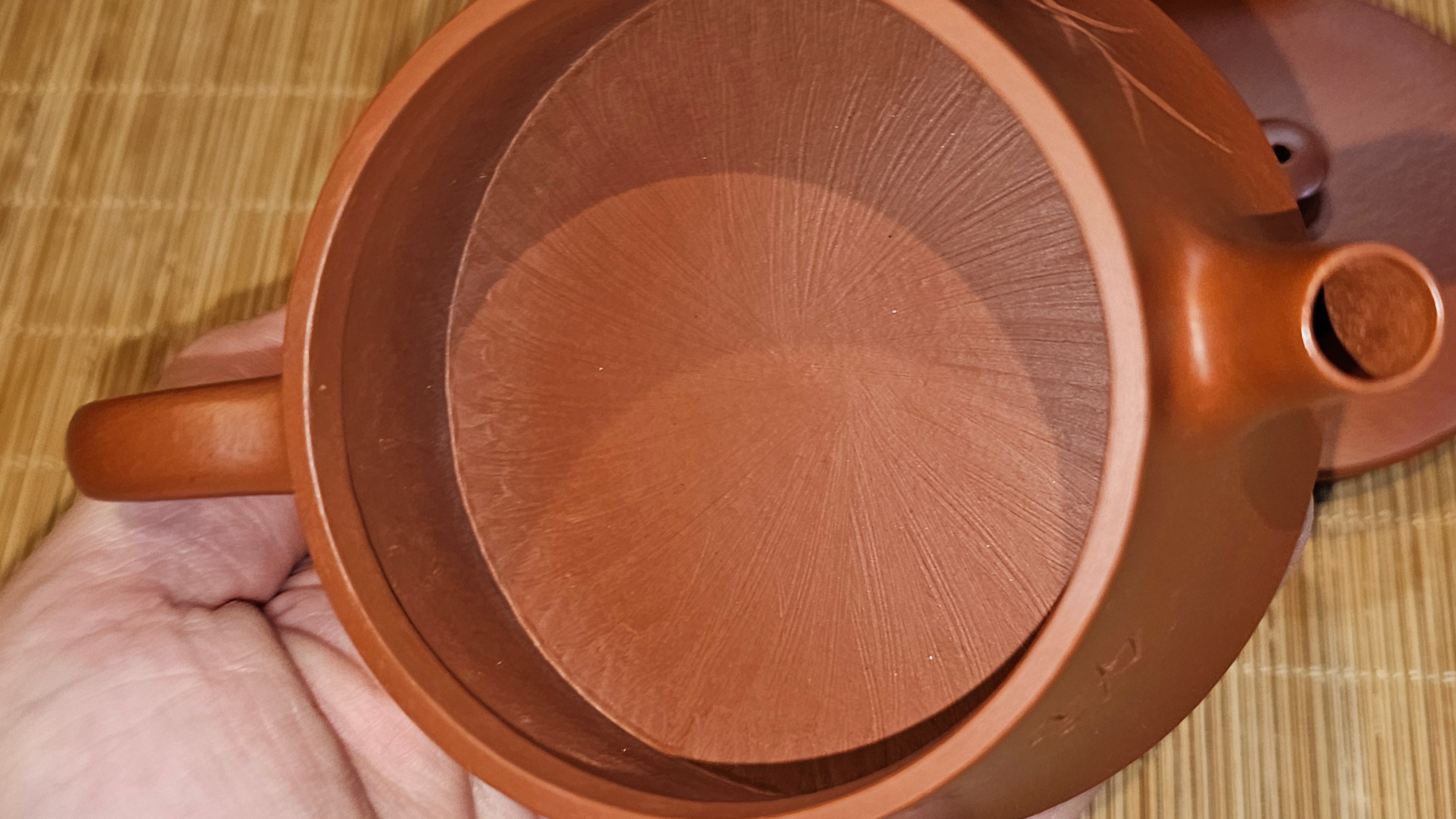 Yun Zhu 云柱 "Pillar of the Heavens", 140.3ml, Xiao Mei Yao Zhu Ni 小煤窑朱泥,  by our Collaborative Craftsman Wang Hui 王慧 ~ "劲竹凌风" and Bamboo Engraving by Craftsman Yi De Shu 一德书 ~ Congratulations to Mr B.H.S., 0015hrs 26th July 2025, Jakarta! Indonesia🇮🇩.