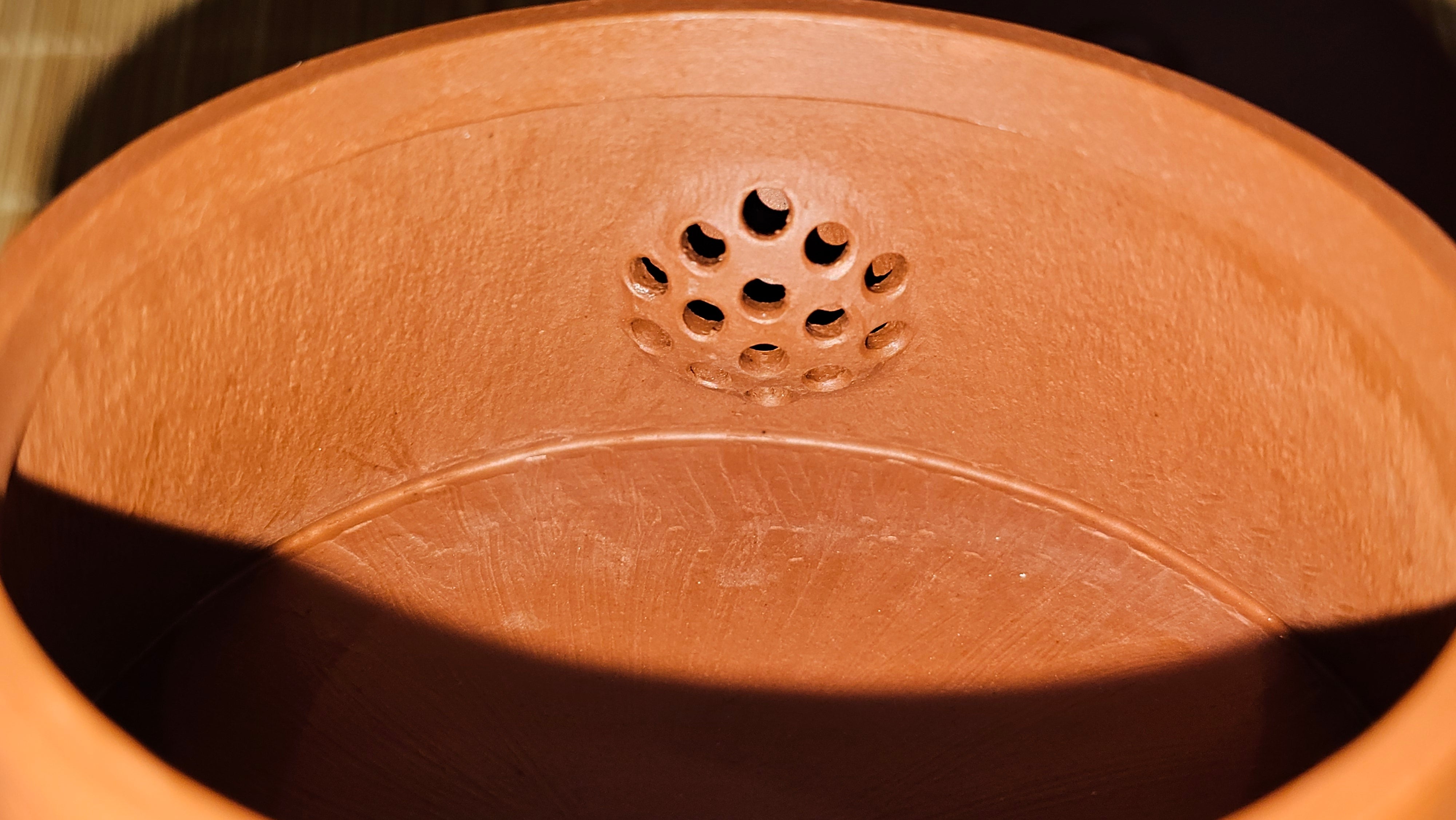 Yun Zhu 云柱 "Pillar of the Heavens", 140.3ml, Xiao Mei Yao Zhu Ni 小煤窑朱泥,  by our Collaborative Craftsman Wang Hui 王慧 ~ "劲竹凌风" and Bamboo Engraving by Craftsman Yi De Shu 一德书 ~ Congratulations to Mr B.H.S., 0015hrs 26th July 2025, Jakarta! Indonesia🇮🇩.