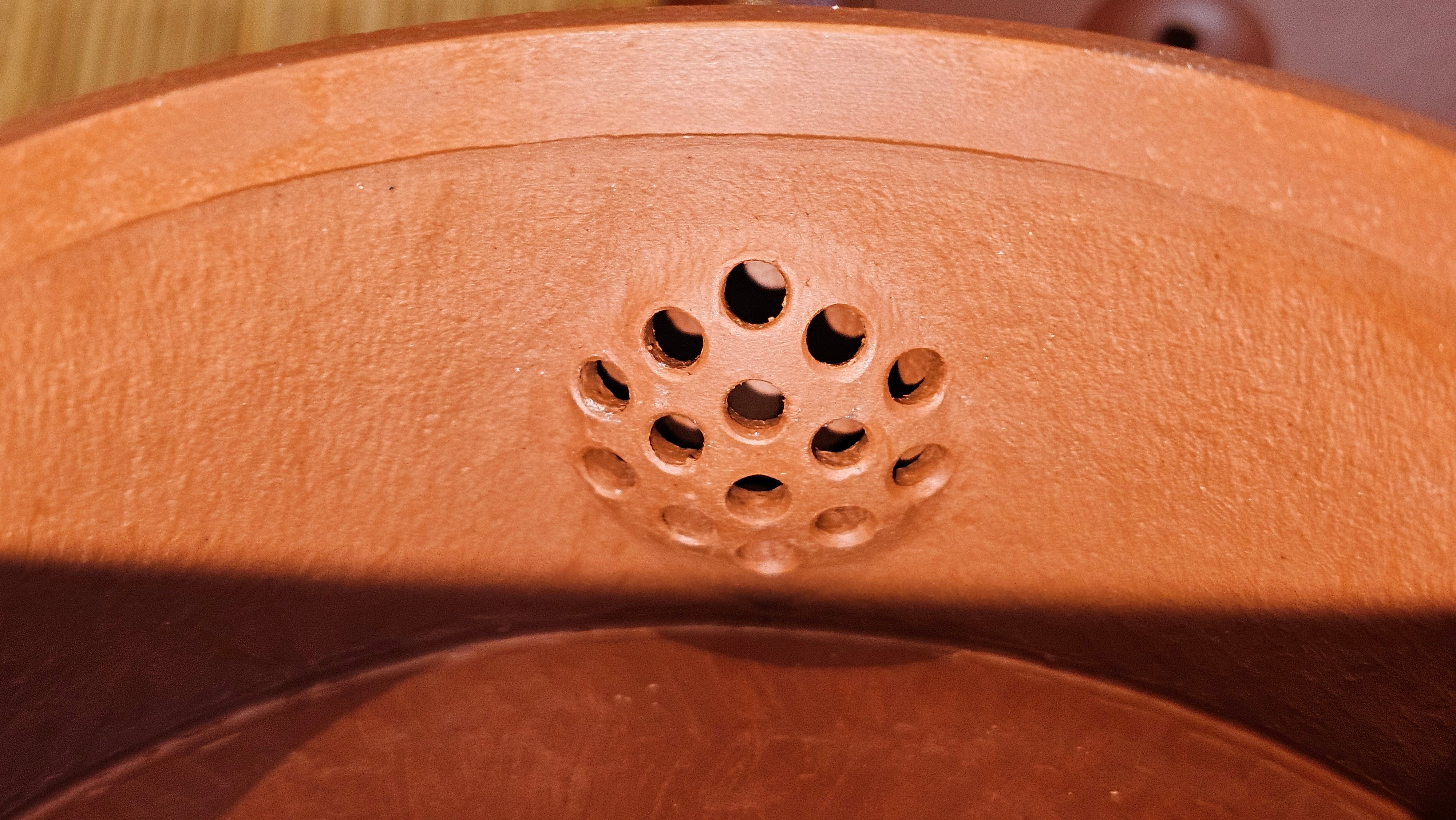 Yun Zhu 云柱 "Pillar of the Heavens", 140.3ml, Xiao Mei Yao Zhu Ni 小煤窑朱泥,  by our Collaborative Craftsman Wang Hui 王慧 ~ "劲竹凌风" and Bamboo Engraving by Craftsman Yi De Shu 一德书 ~ Congratulations to Mr B.H.S., 0015hrs 26th July 2025, Jakarta! Indonesia🇮🇩.