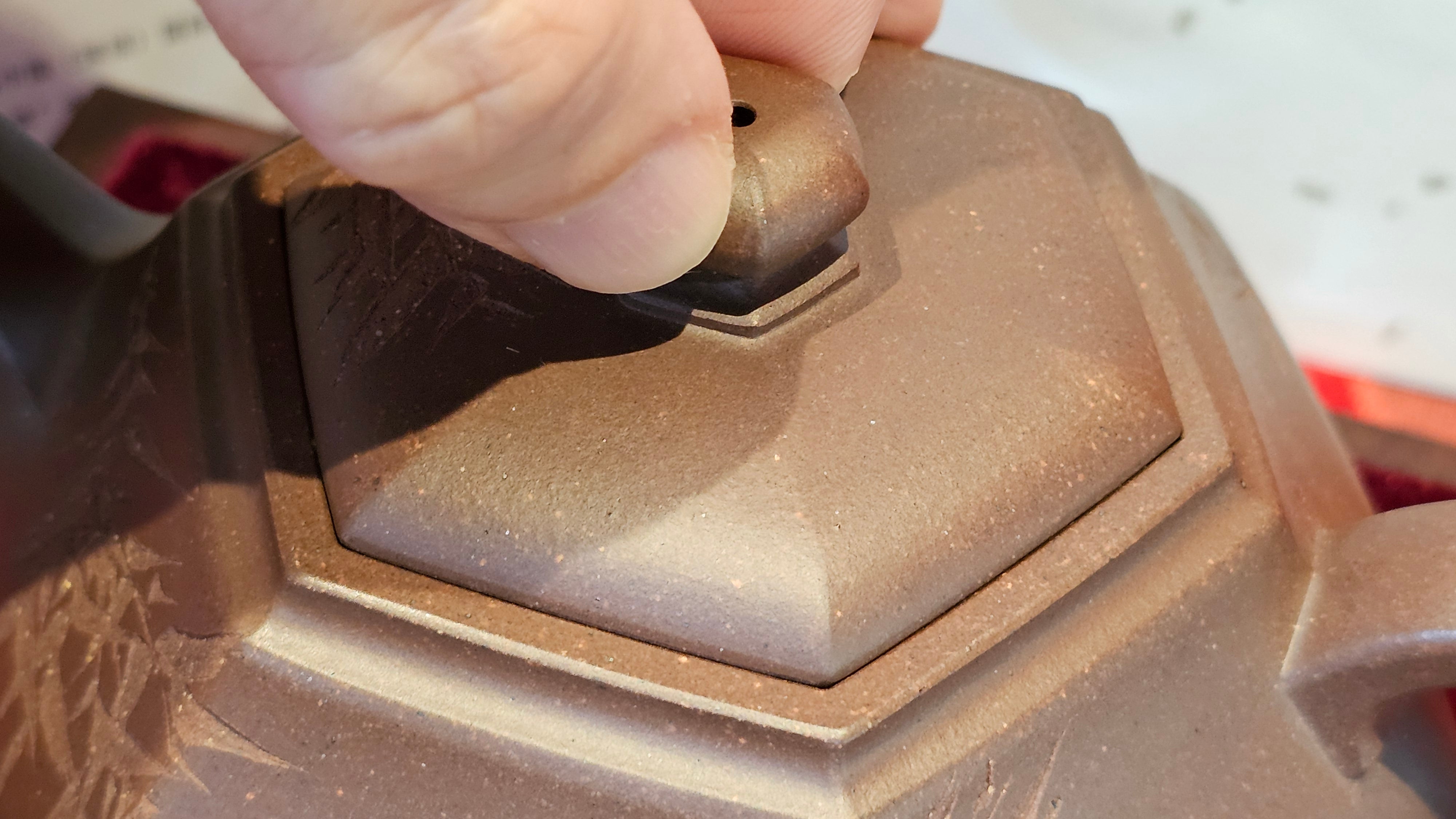 《六方半月》"Liu Fang Ban Yue", 289.3ml, "品茗却在香醇外，此是人生一味禅" and Bamboo engraving, Di Cao Qing Zi Ni 底槽青紫泥, by L2A Senior Consummate Artist Yuan Hui 袁辉 ~ Congratulations to Mr J.G., 0150hrs 20th July 2025! New South Wales, Australia🇦🇺!