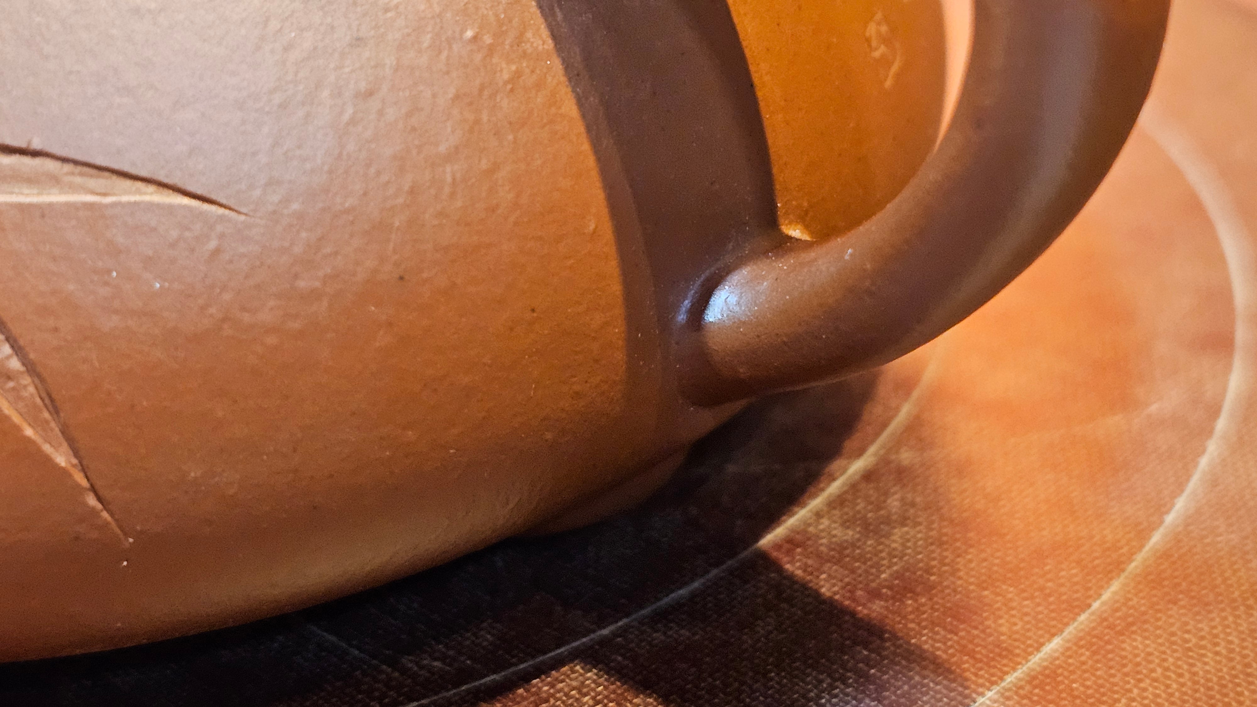 Jing Zhou Shi Piao 景舟石瓢, 280.7ml, Xiao Mei Yao Zhu Ni 小煤窑朱泥, by Craftsman Wang Xing 王兴, Engraving by Craftsman Yi De Shu 一德书 ~ !Congratulations to Mr J.R., 1306hrs 20th July 2025, Portland, OR!