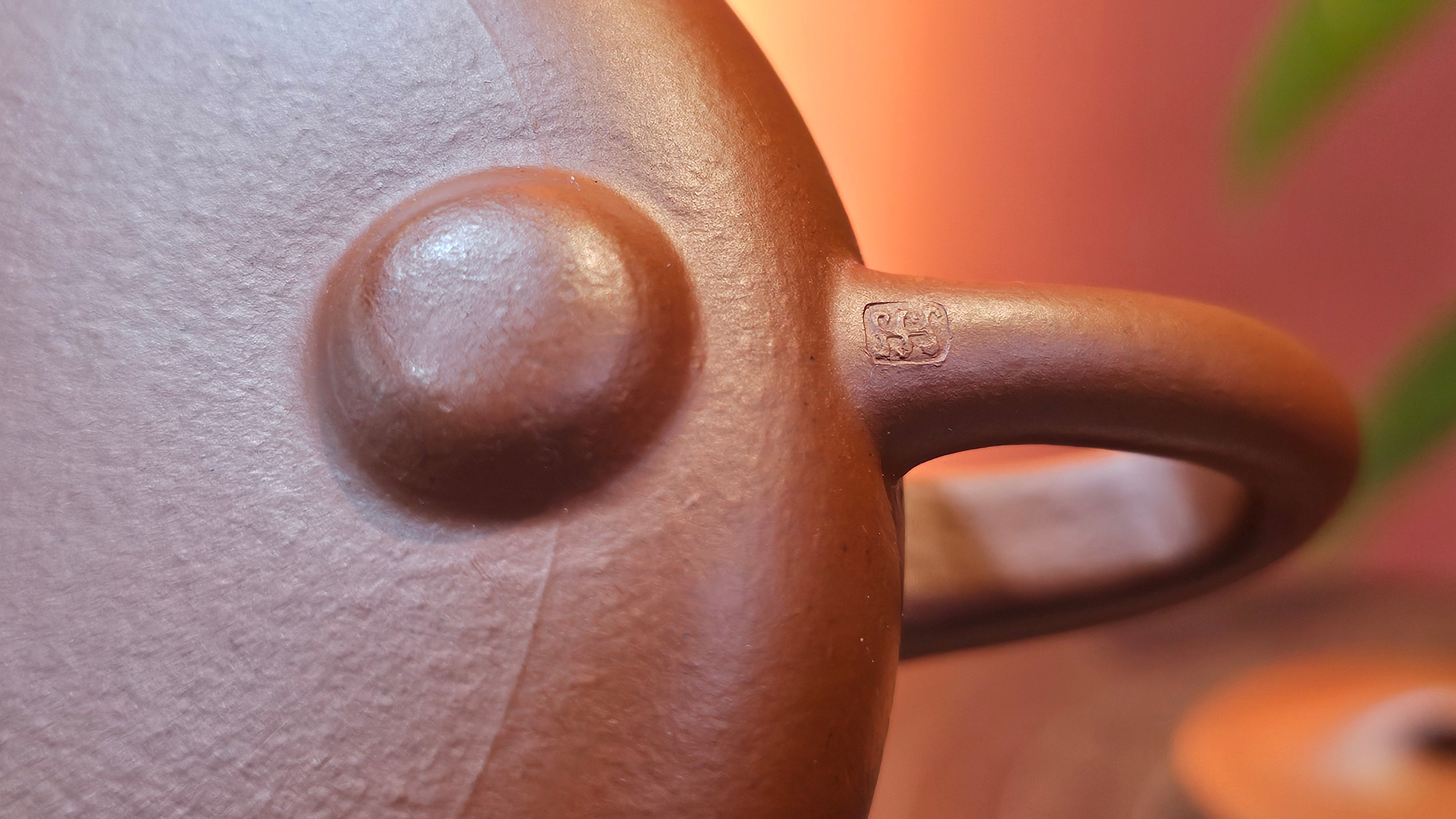 Jing Zhou Shi Piao 景舟石瓢, 280.7ml, Xiao Mei Yao Zhu Ni 小煤窑朱泥, by Craftsman Wang Xing 王兴, Engraving by Craftsman Yi De Shu 一德书 ~ !Congratulations to Mr J.R., 1306hrs 20th July 2025, Portland, OR!