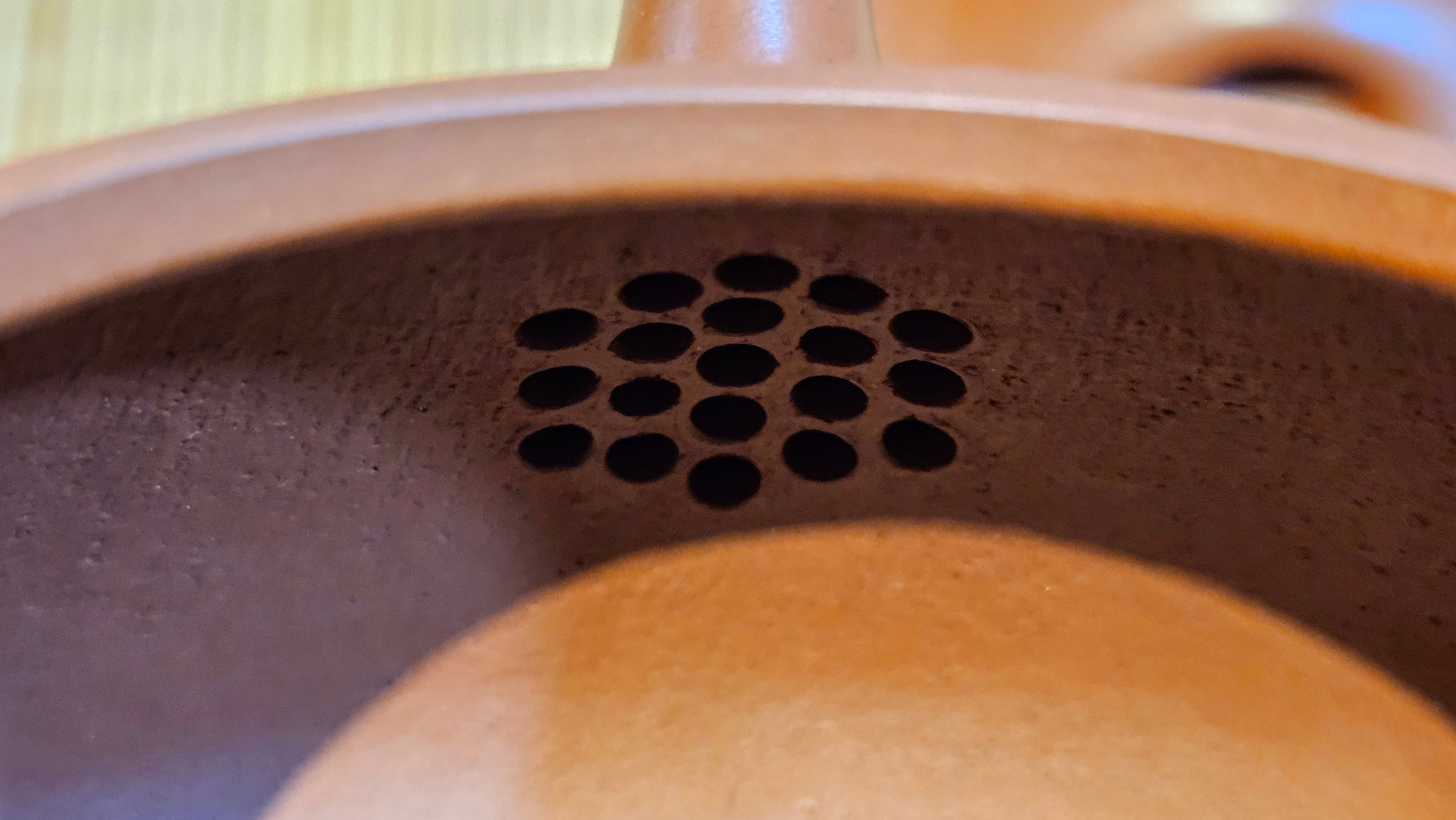 Jing Zhou Shi Piao 景舟石瓢, 280.7ml, Xiao Mei Yao Zhu Ni 小煤窑朱泥, by Craftsman Wang Xing 王兴, Engraving by Craftsman Yi De Shu 一德书 ~ !Congratulations to Mr J.R., 1306hrs 20th July 2025, Portland, OR!