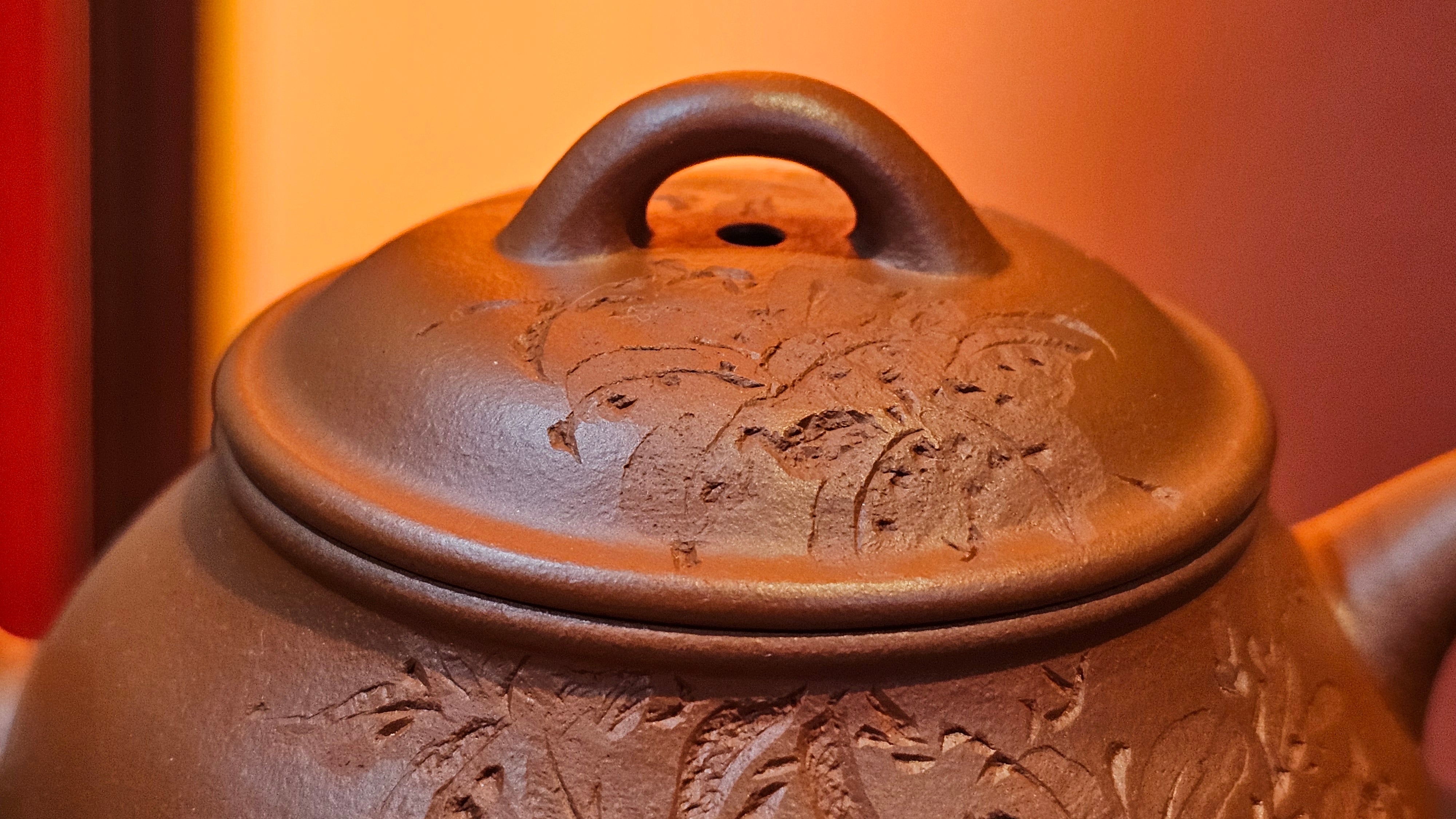 Meng Chen San Zu《孟臣三足》, 186.6ml, Xiao Hong Ni 小红泥, by our Craftsman Zhang Huan 张欢, Engraving by Craftsman Pe'eng Pe'eng 芃芃 ~ Congratulations!to Ms C.W., 1158hrs 20th July 2025, Sunnyvale, CA.